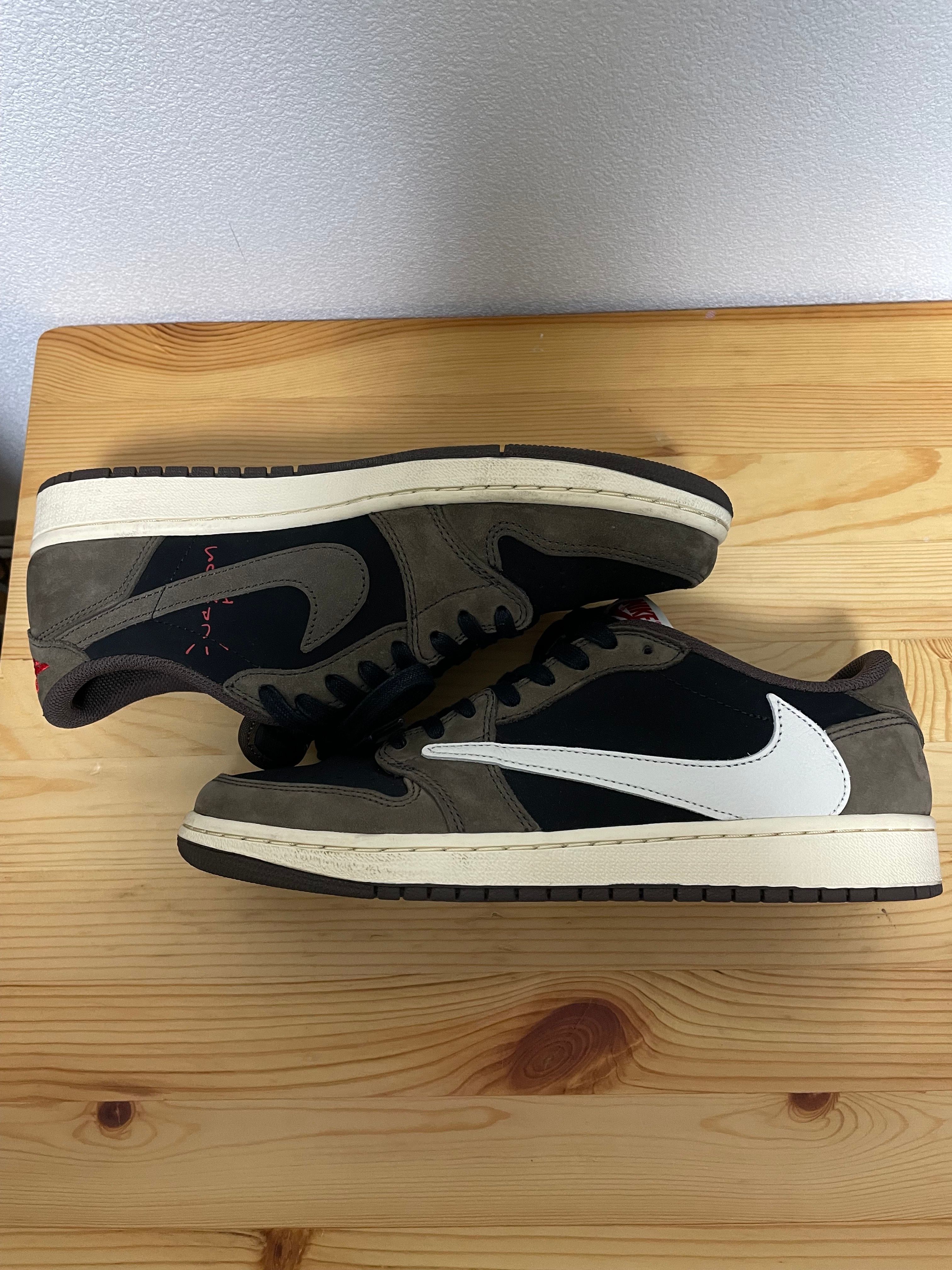 Travis Scott × Nike Air Jordan 1 Low OG SP-T  "Black/Dark Mocha"