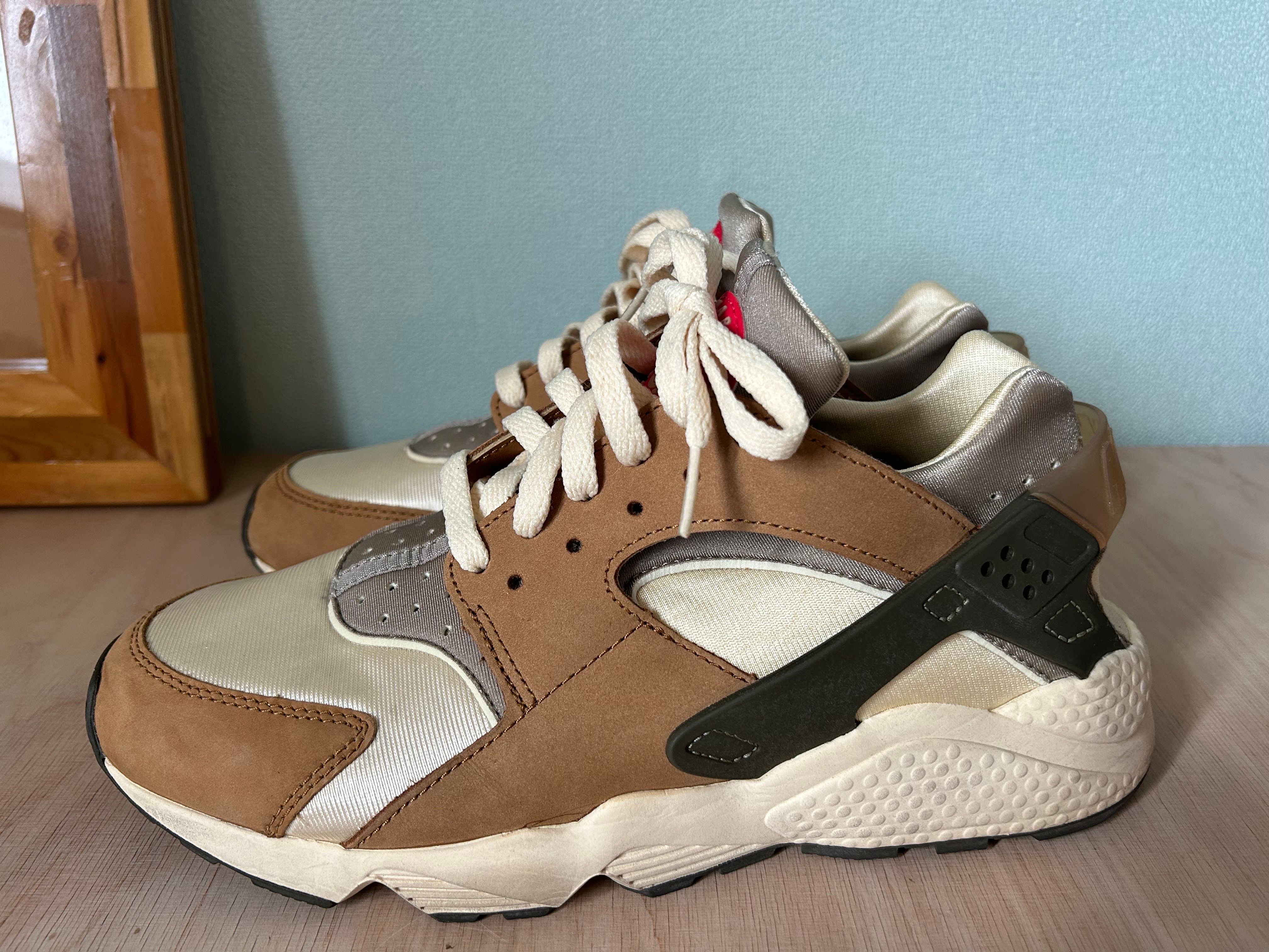 Stussy × Nike Air Huarache "Desert Oak"