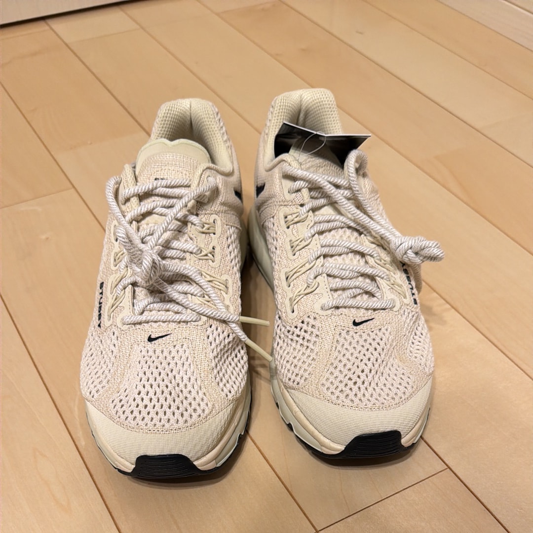 Stussy × Nike Air Max 2013 "Fossil"