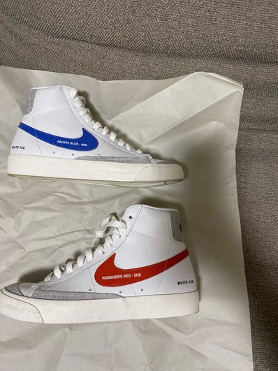 NIKE Women's MID BLAZER 77 "WHITE"