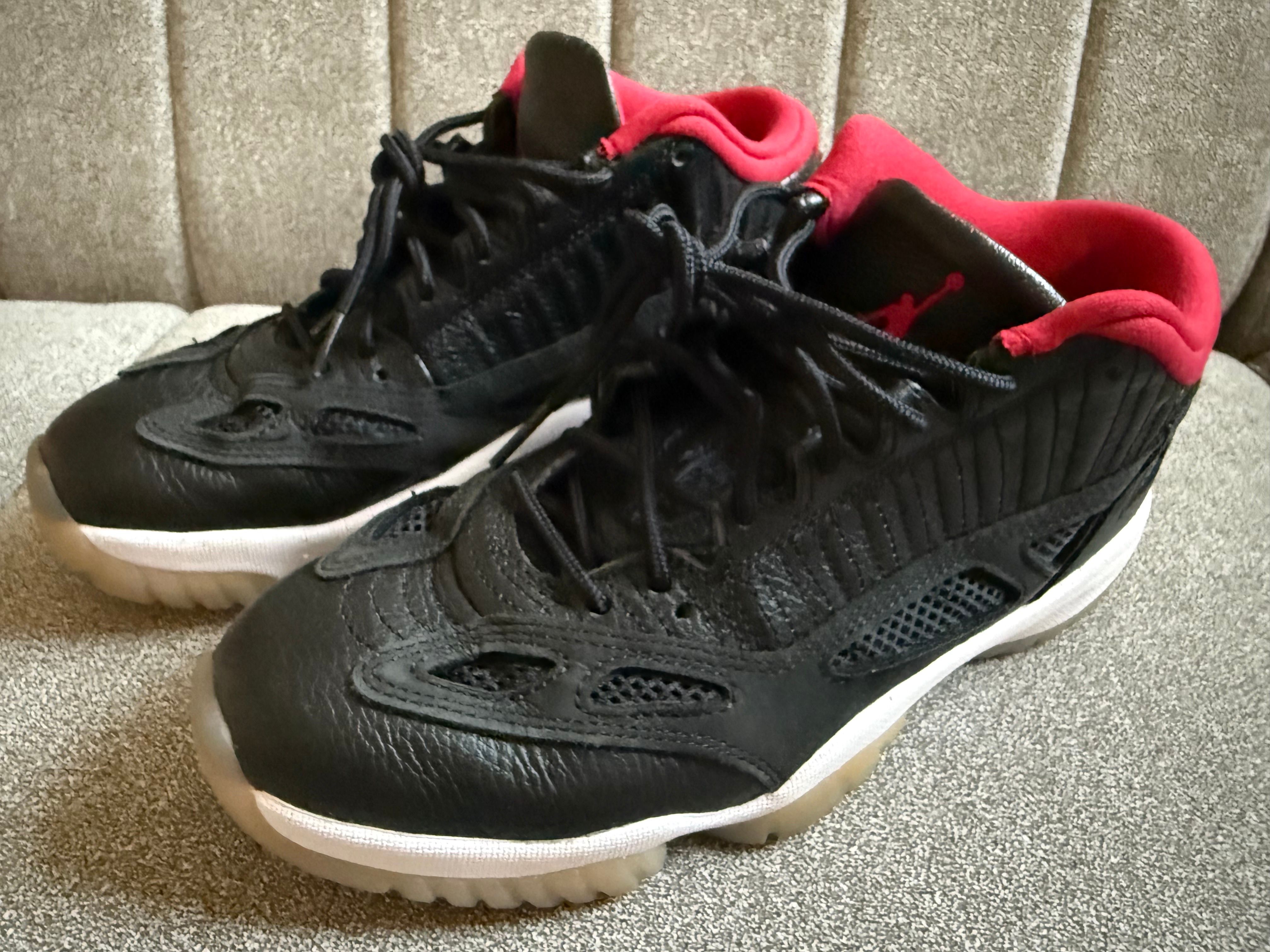 Air Jordan 11 Low IE "Bred"