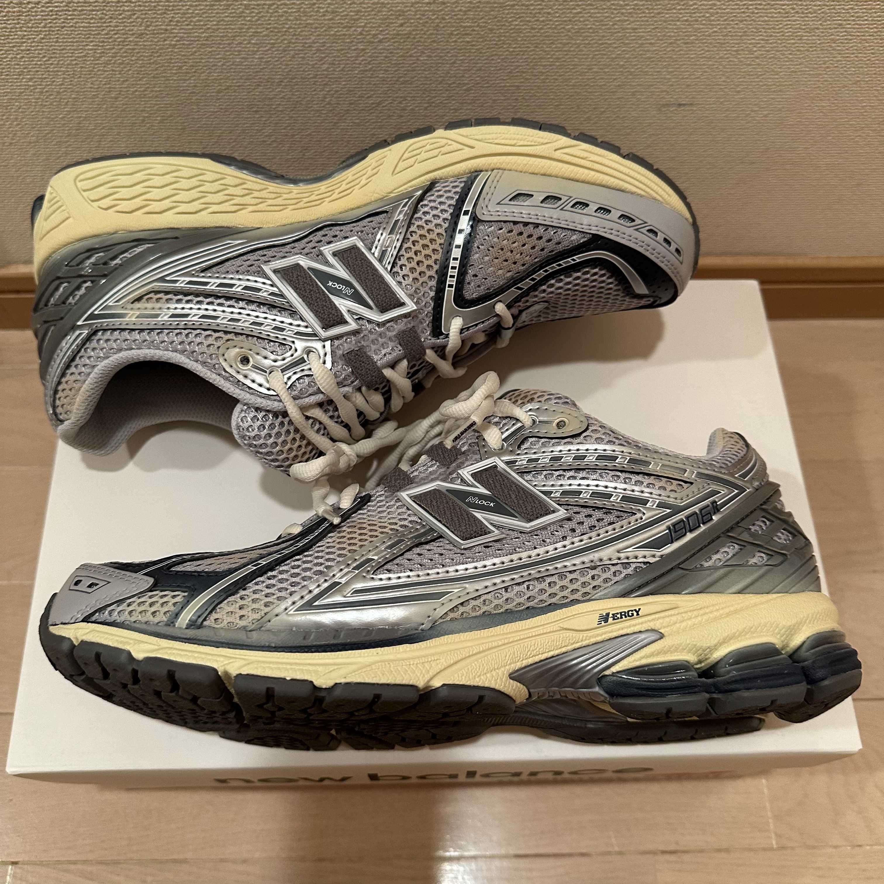 thisisneverthat × New Balance 1906R "Gray/Metallic Silver"