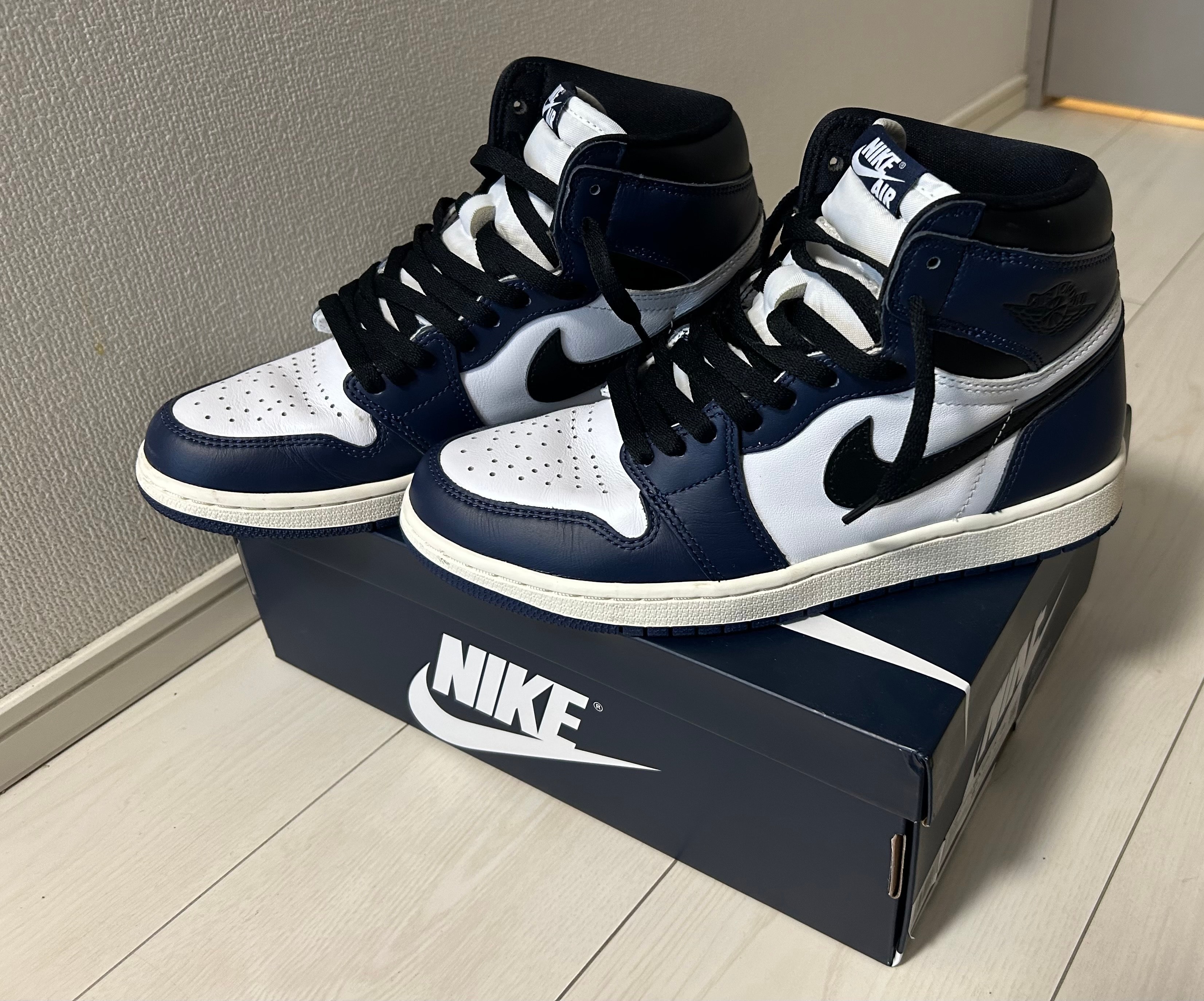 Nike Air Jordan 1 Retro High OG "Midnight Navy"