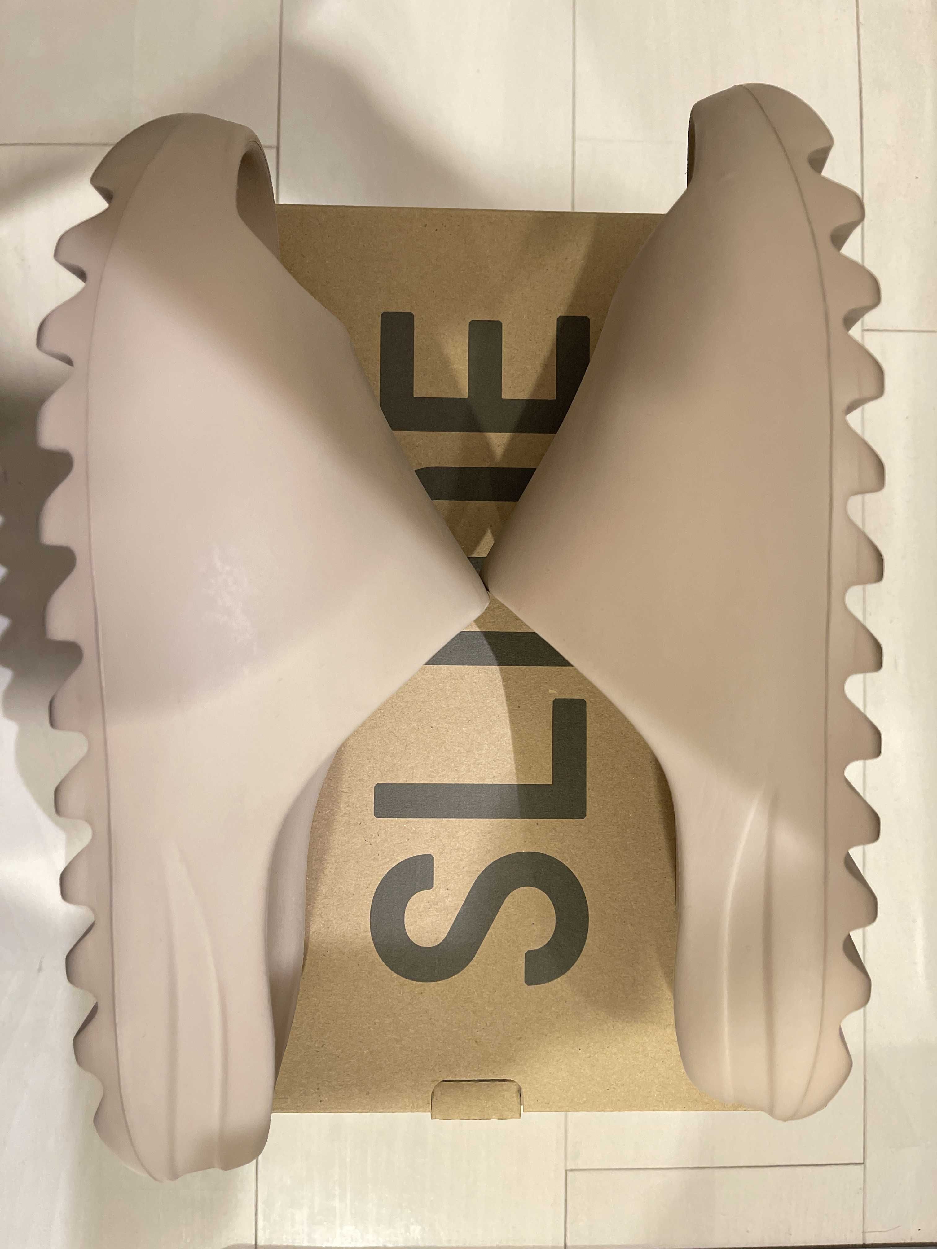 adidas YEEZY Slide "Pure" (GZ5554)