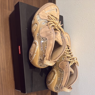 Supreme × Nike Air Zoom Flight 95 SP "Hemp/White"