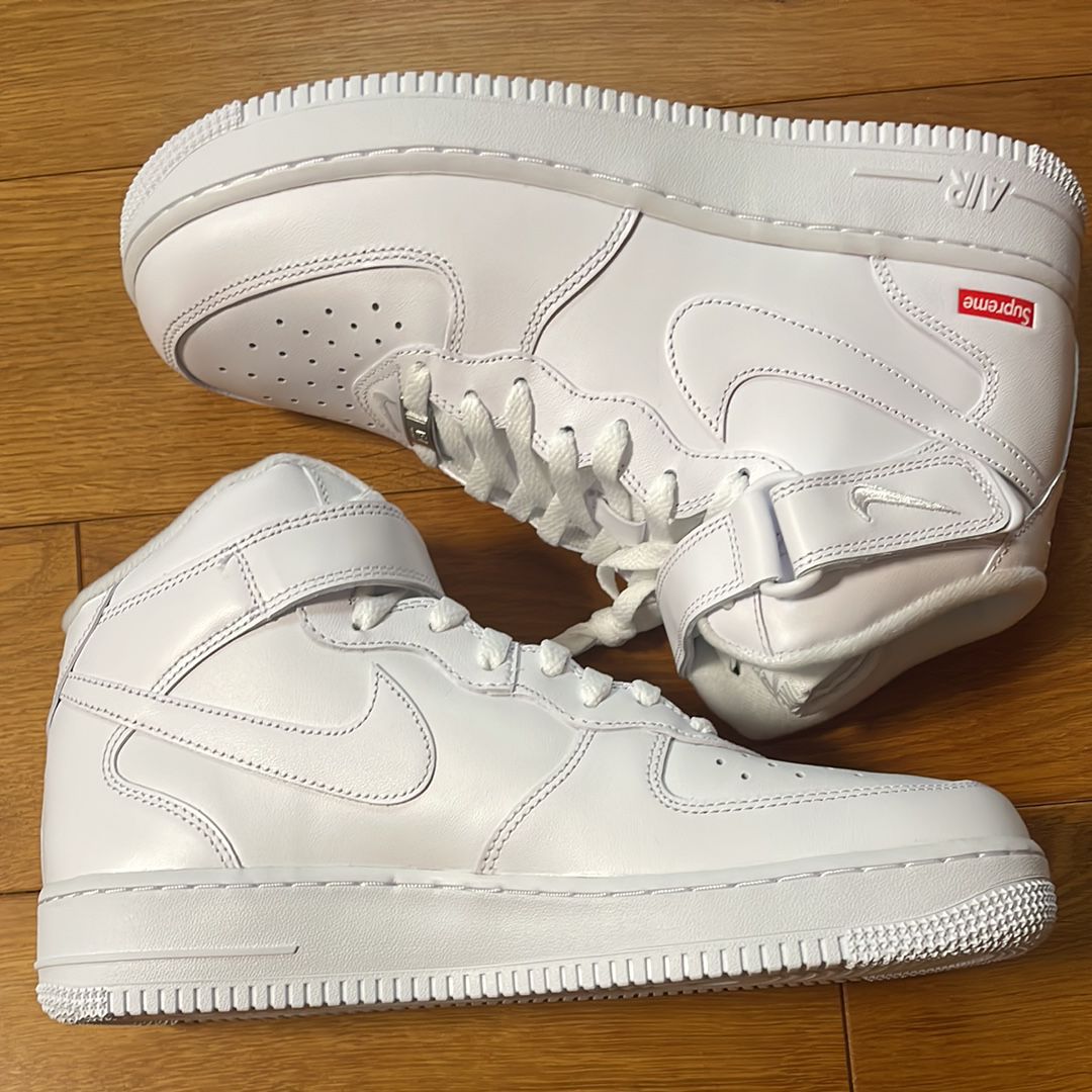 Supreme × Nike Air Force 1 Mid "White" FW24