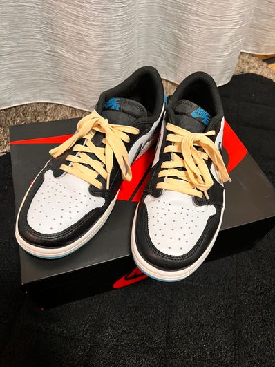 Nike Air Jordan 1 Low OG "Black and Dark Powder Blue/UNC"