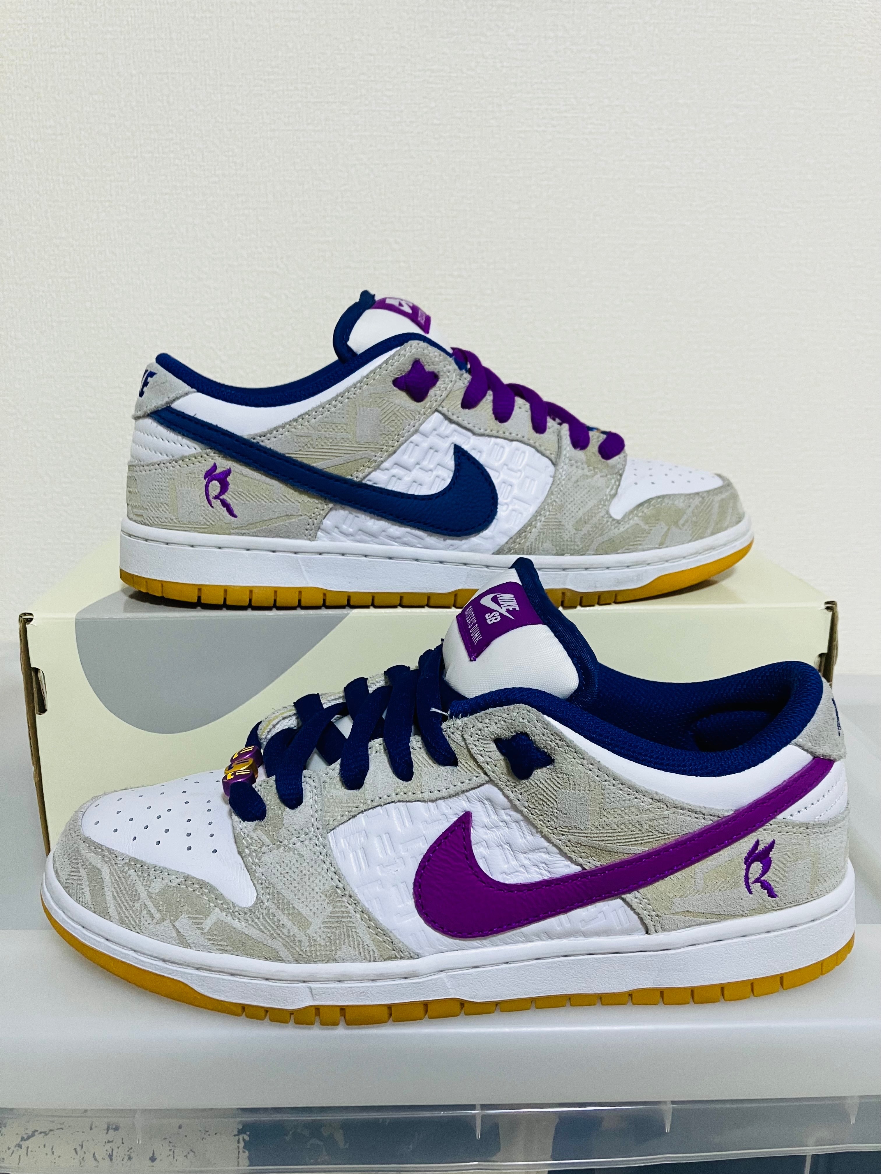 Rayssa Leal × Nike SB Dunk Low PRM "Pure Platinum and Vivid Purple"