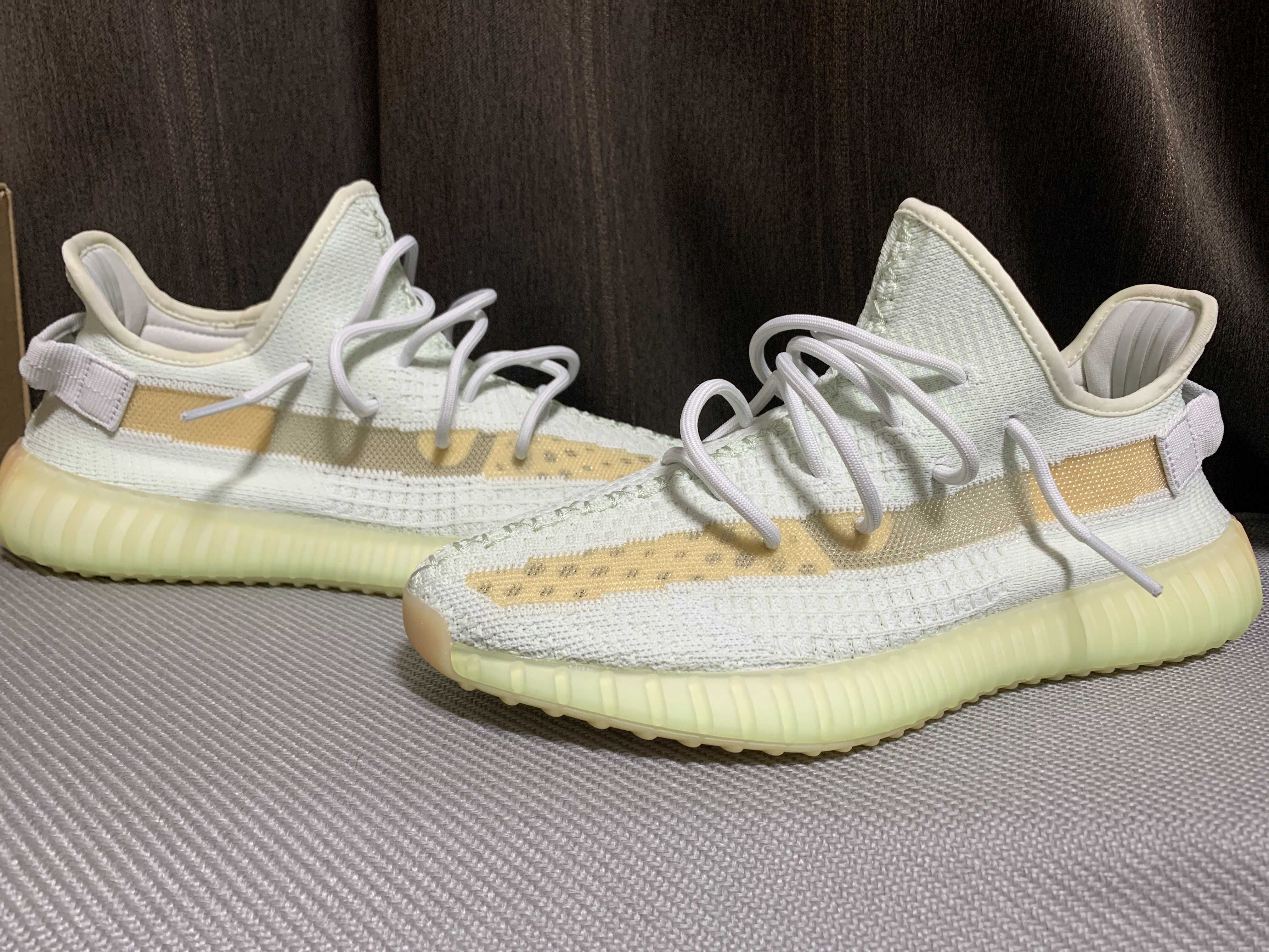 adidas Yeezy Boost 350 V2 "Hyperspace"