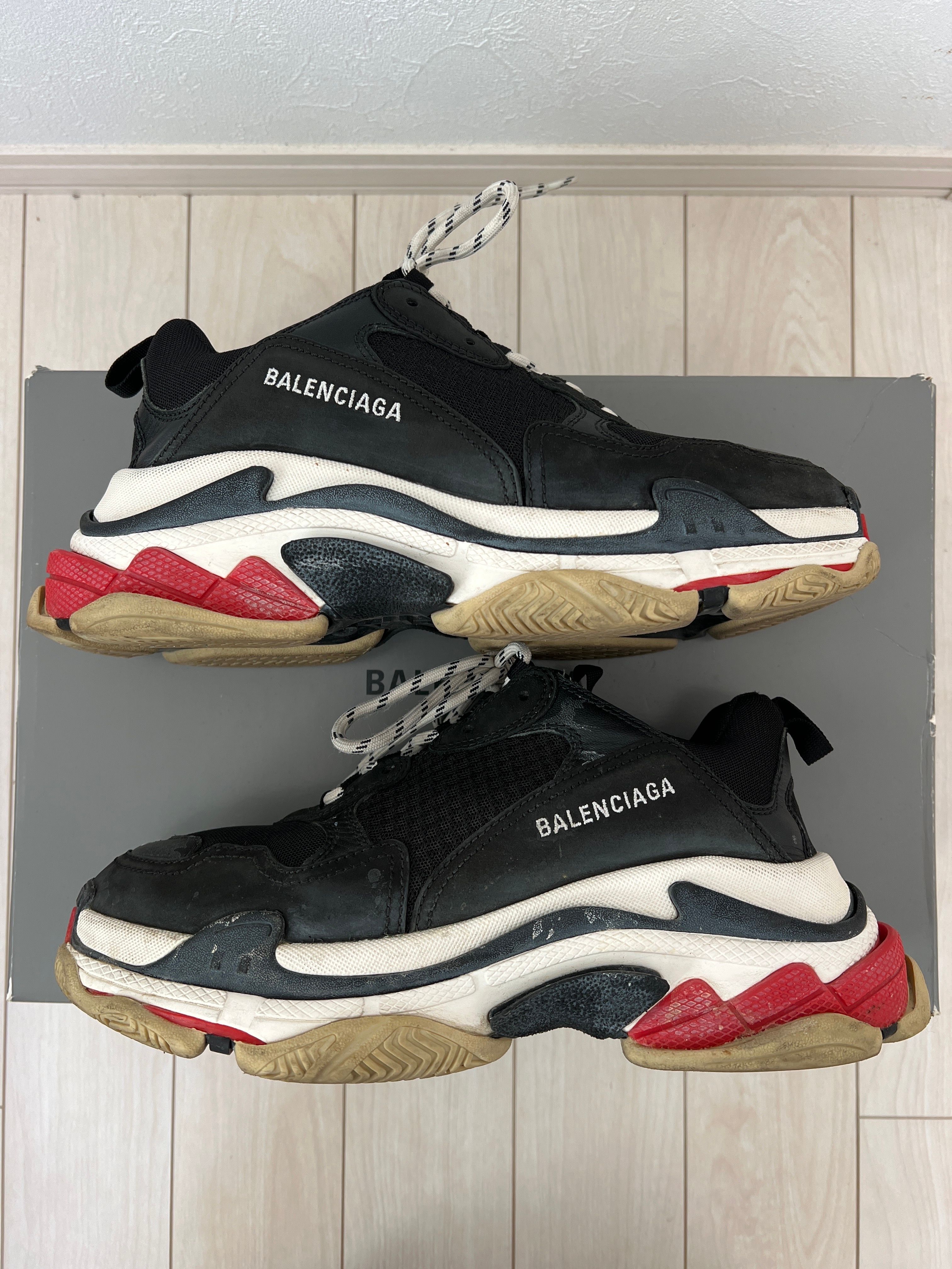 BALENCIAGA Triple S "Black/Red"
