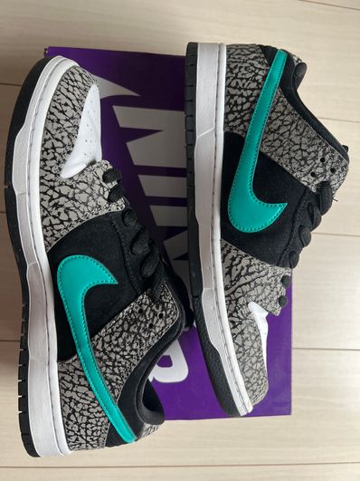 Nike SB Dunk Low "Elephant/Safari"