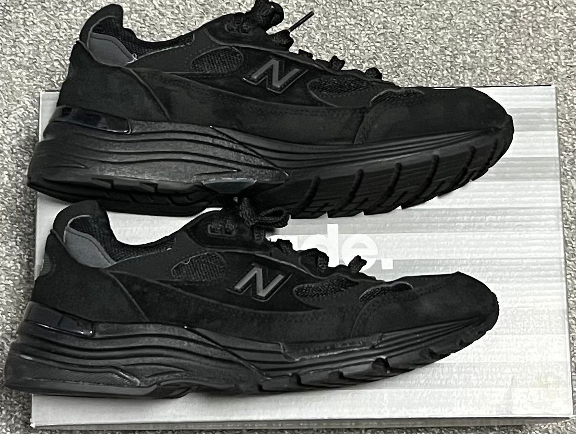 New Balance 992 "Triple Black"