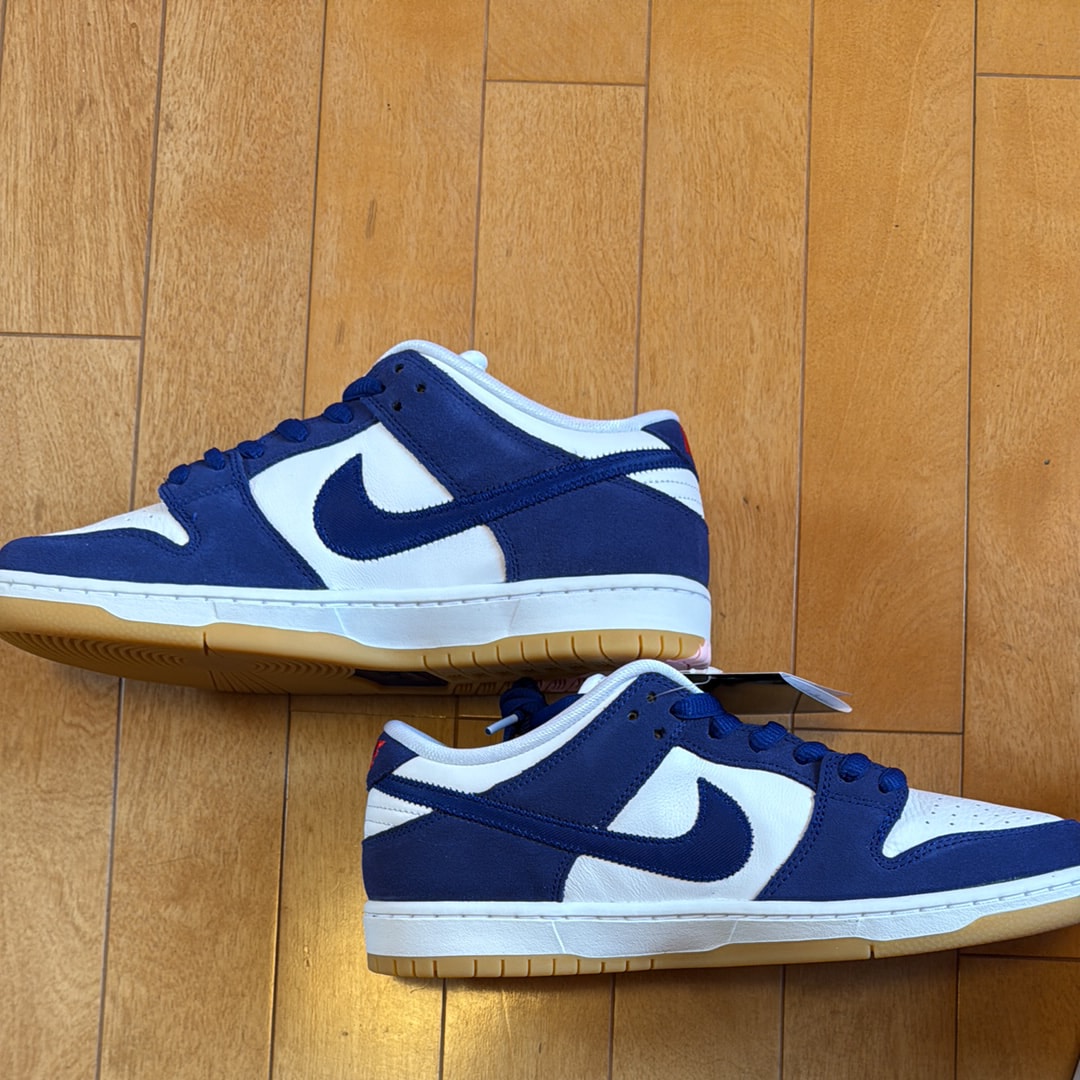 Nike SB Dunk Low "Los Angeles Dodgers/Deep Royal Blue"