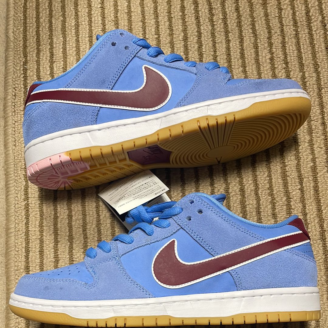 Nike SB Dunk Low Pro "Philadelphia Phillies/Valor Blue and Team Maroon"