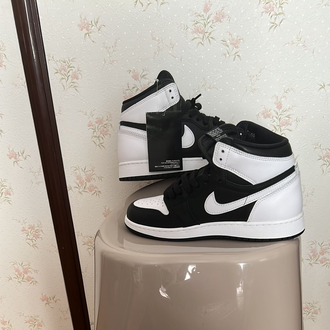 Nike Air Jordan 1 Mid "Omega/Black/White"