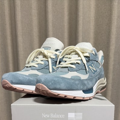 KITH × New Balance 992 "Aegean Blue/Shadow Gray"