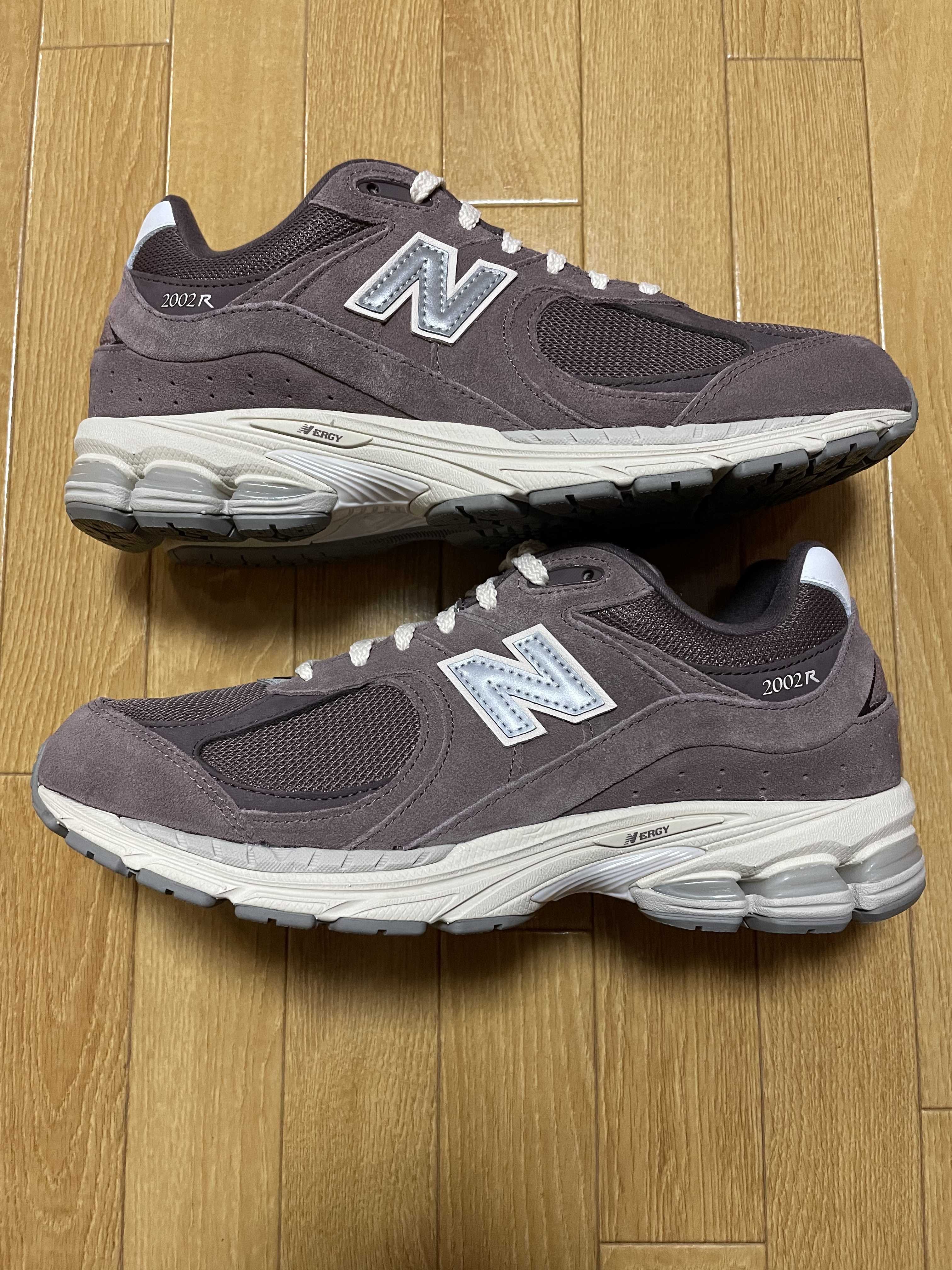 New Balance 2002R "Black Fig"