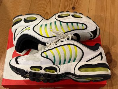Nike Air Max Tailwind 4 "White Volt Black"