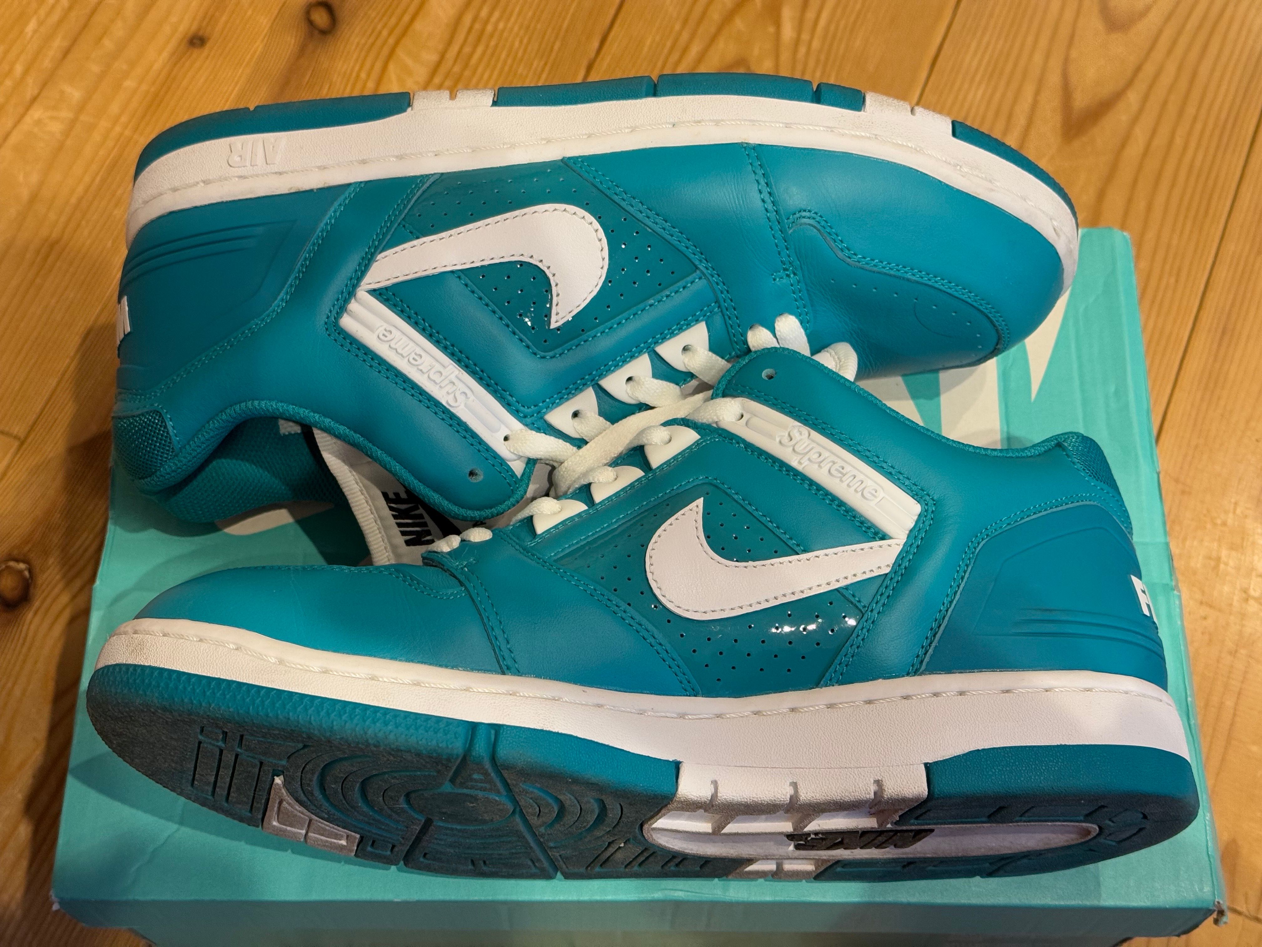 Supreme × Nike SB Air Force 2 Low "New Emerald"