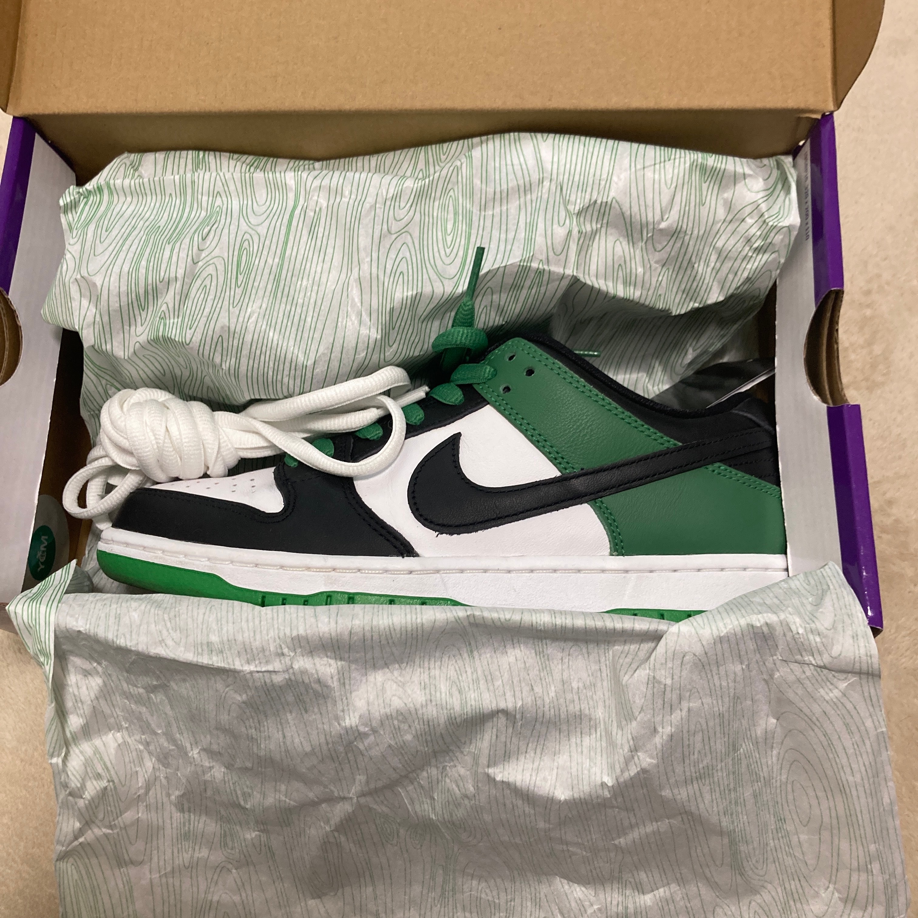 Nike SB Dunk Low Pro "Black and Classic Green"