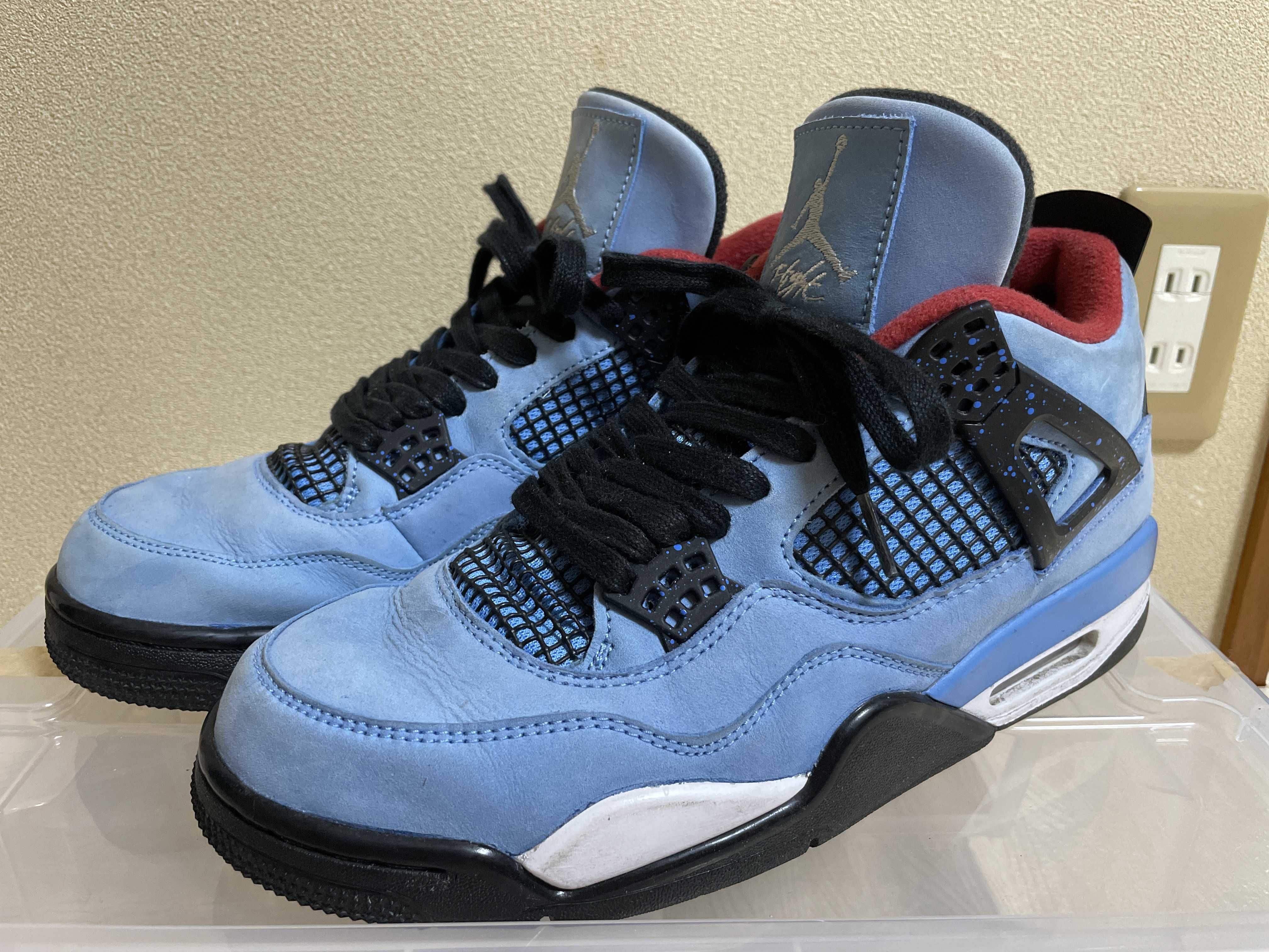 Travis Scott × Nike Air Jordan 4 Retro Cactus Jack "University Blue"