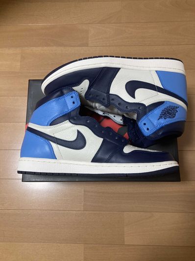 Nike Air Jordan 1 Retro High OG "Obsidian/University Blue"
