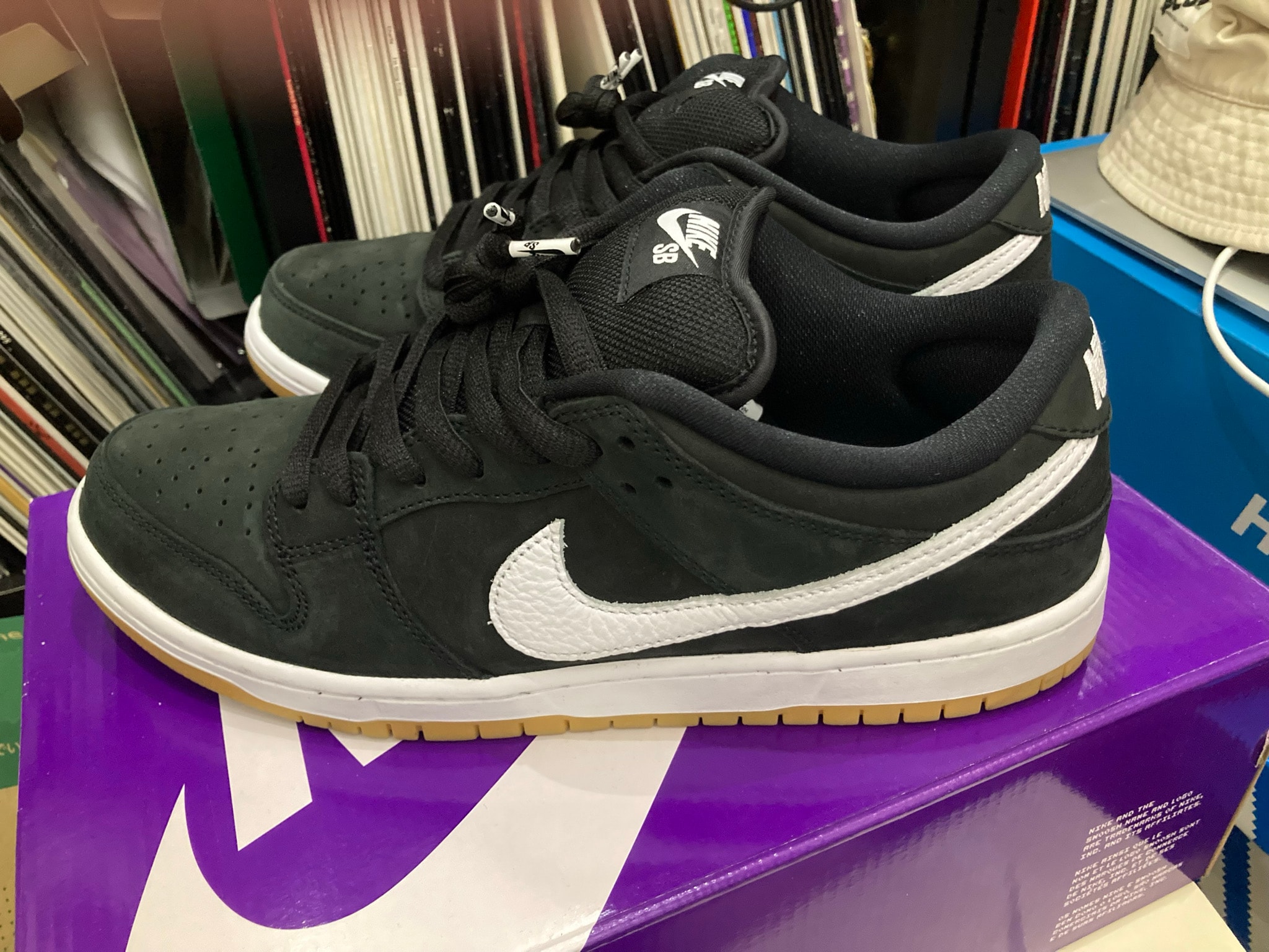 Nike SB Dunk Low Pro "Black/WhiteBlack-Gum Light Brown"