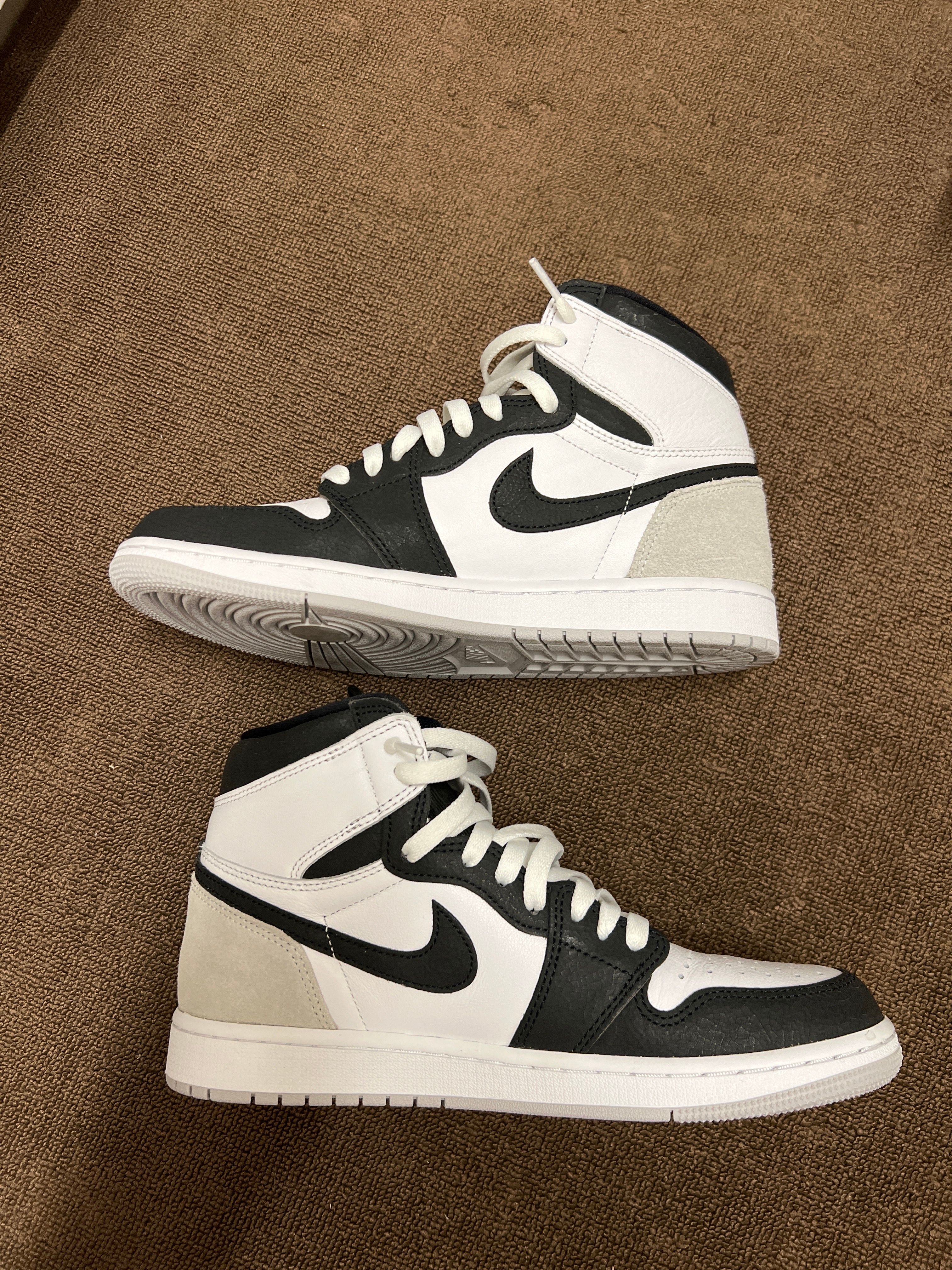 Nike Air Jordan 1 High OG "Bleached Coral"