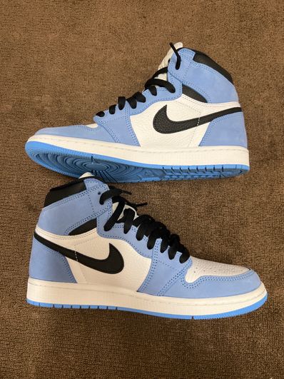 Nike Air Jordan 1 High OG "University Blue"