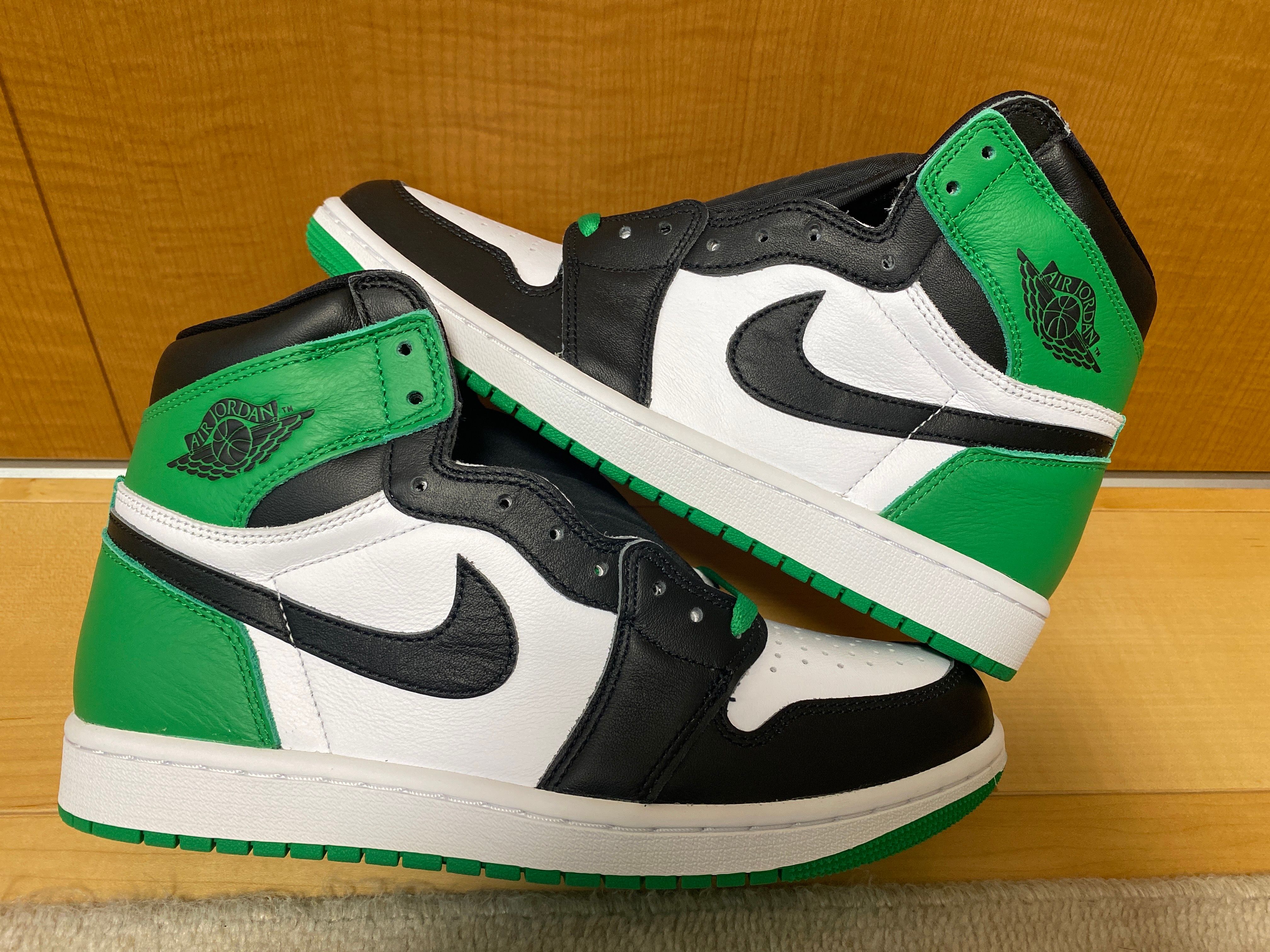 Nike Air Jordan 1 Retro High OG "Celtics/Black and Lucky Green" (2023)