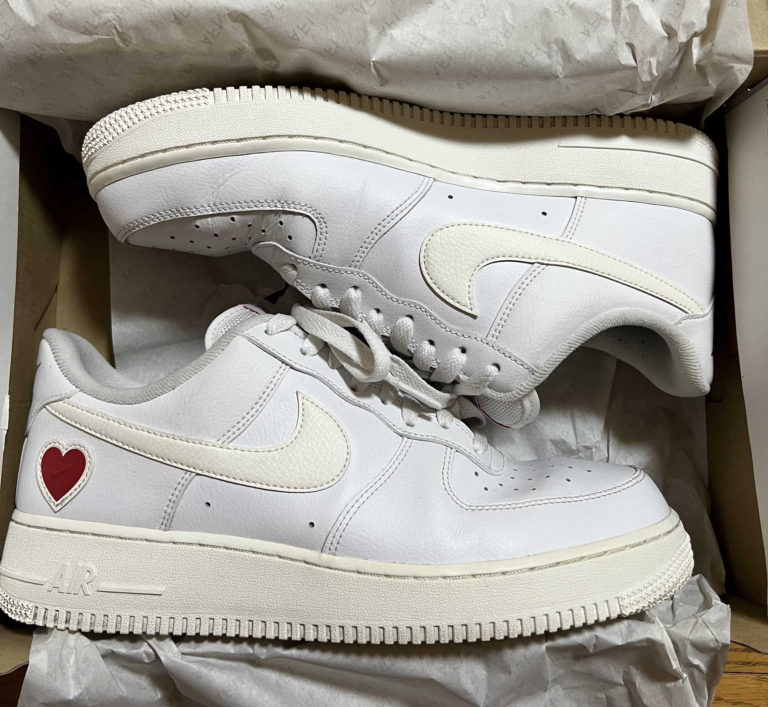 Nike Air Force 1 Low "Valentines Day"