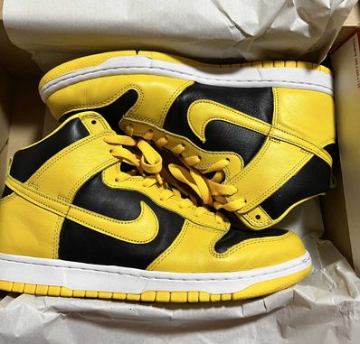 Nike Dunk High "Black/Varsity Maize"
