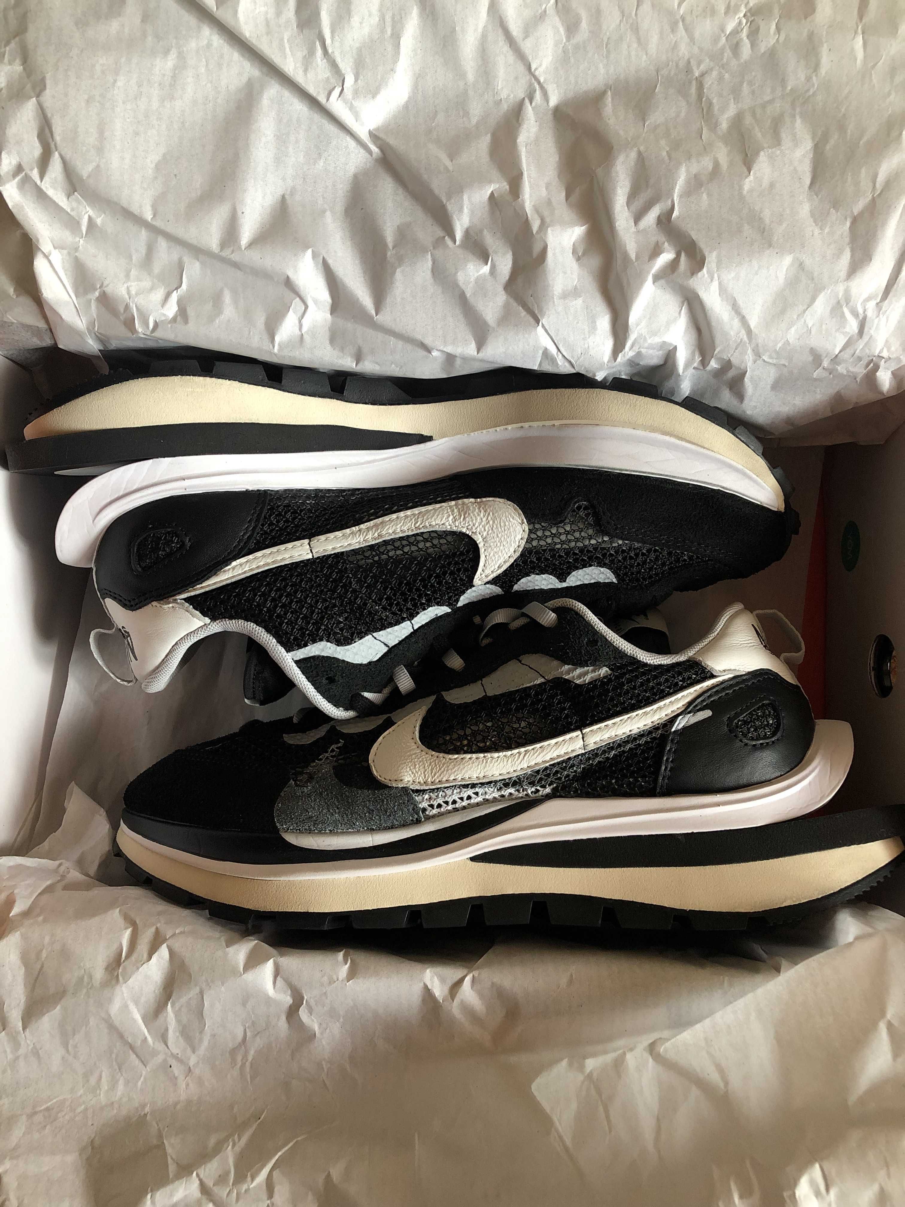 sacai × Nike Vapor Waffle "Black and White"