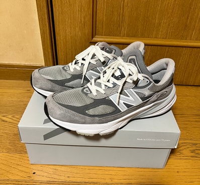 New Balance 990V6 "Gray" (Heel Logo NB)