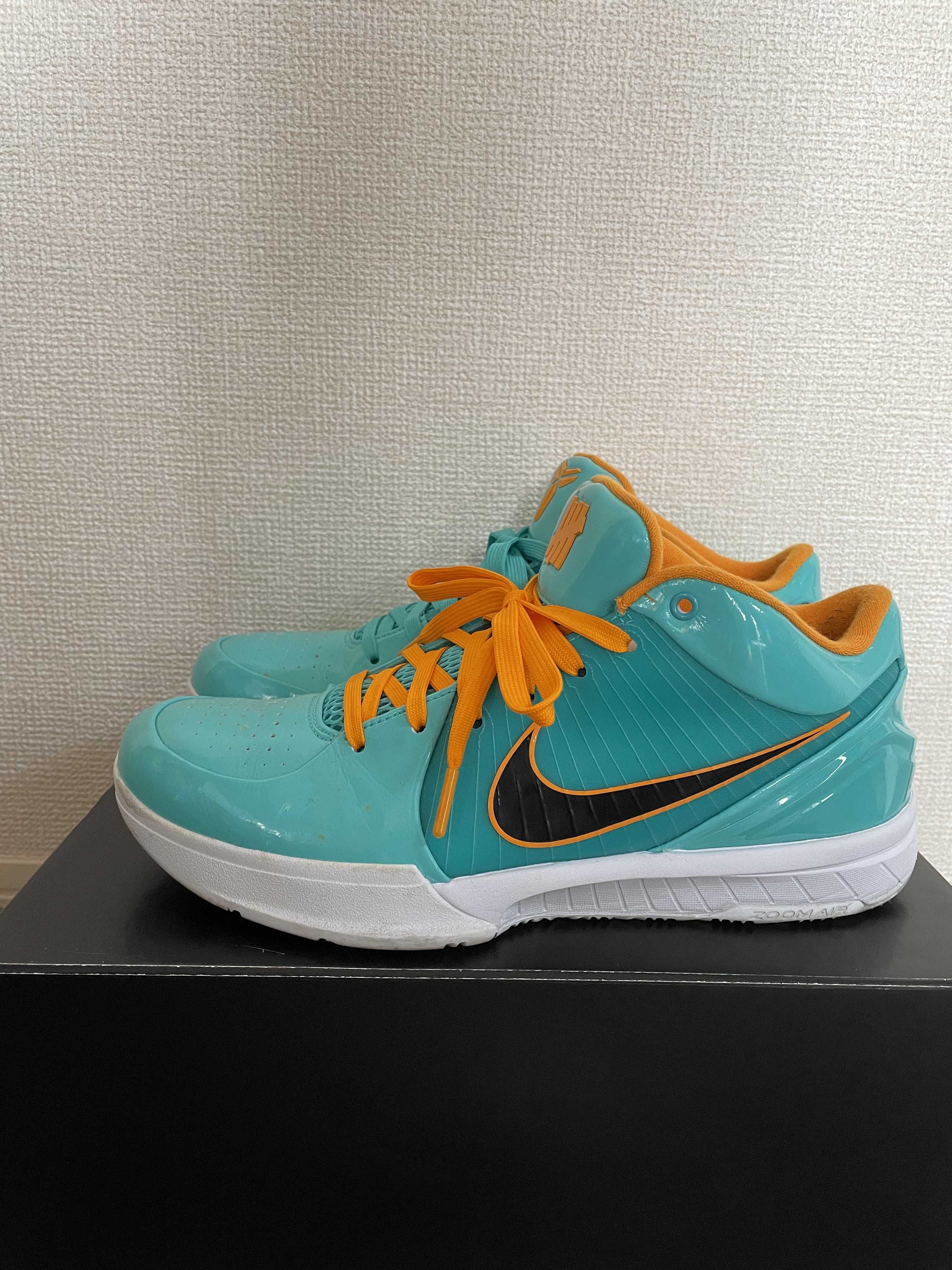 UNDEFEATED × Nike Kobe 4 Protro "Hyper Jade"