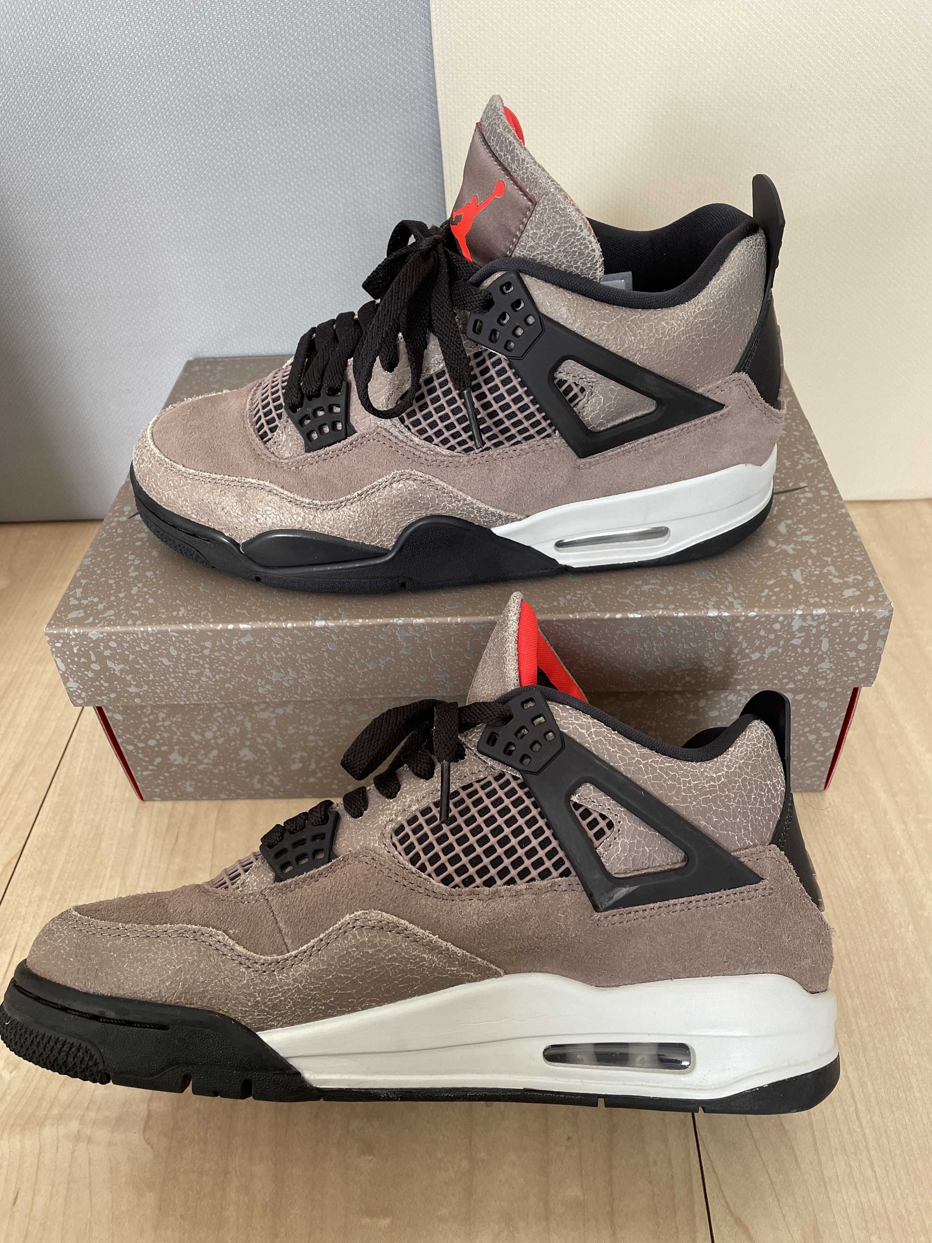 Nike Air Jordan 4 "Taupe Haze"   