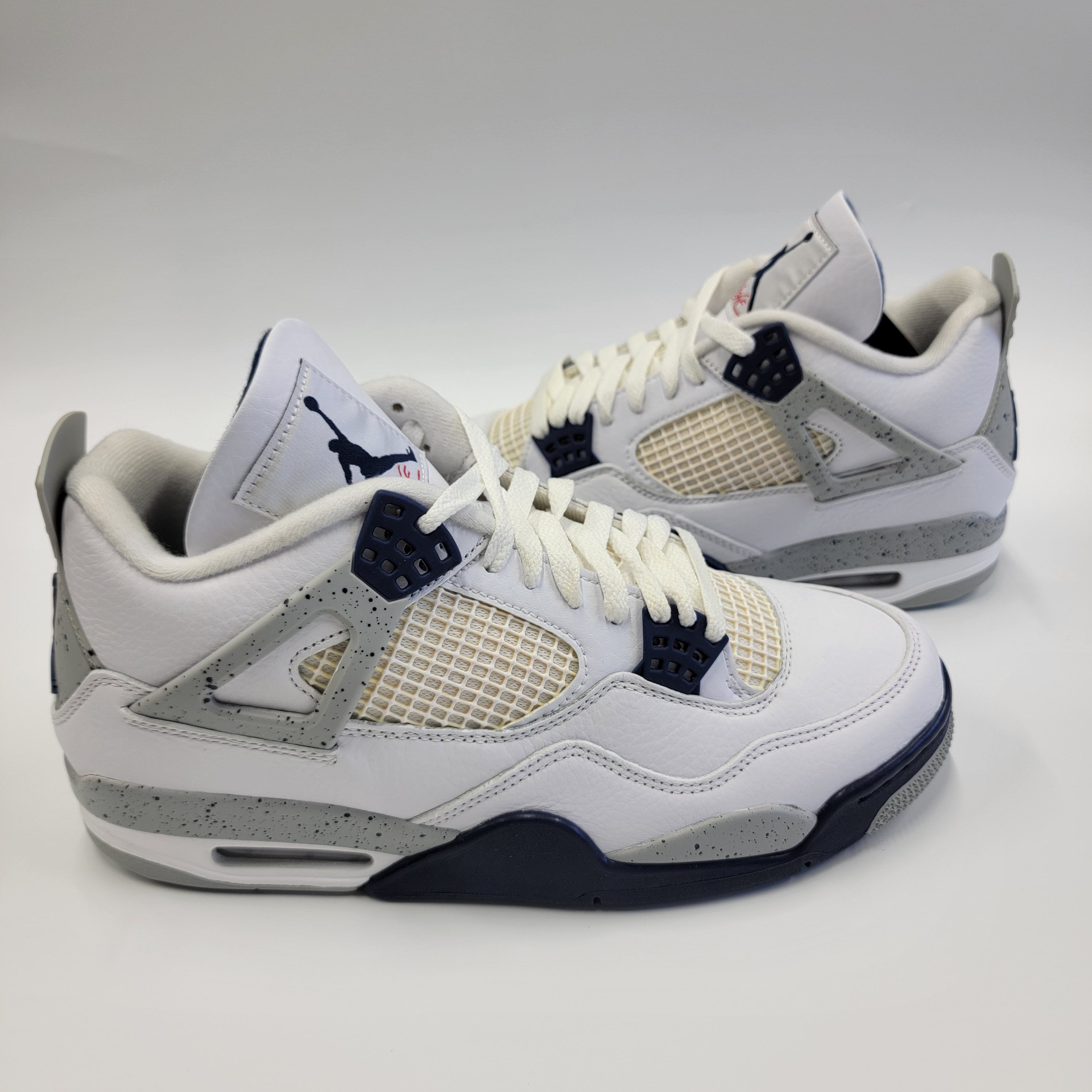 Nike Air Jordan 4 "Midnight Navy"