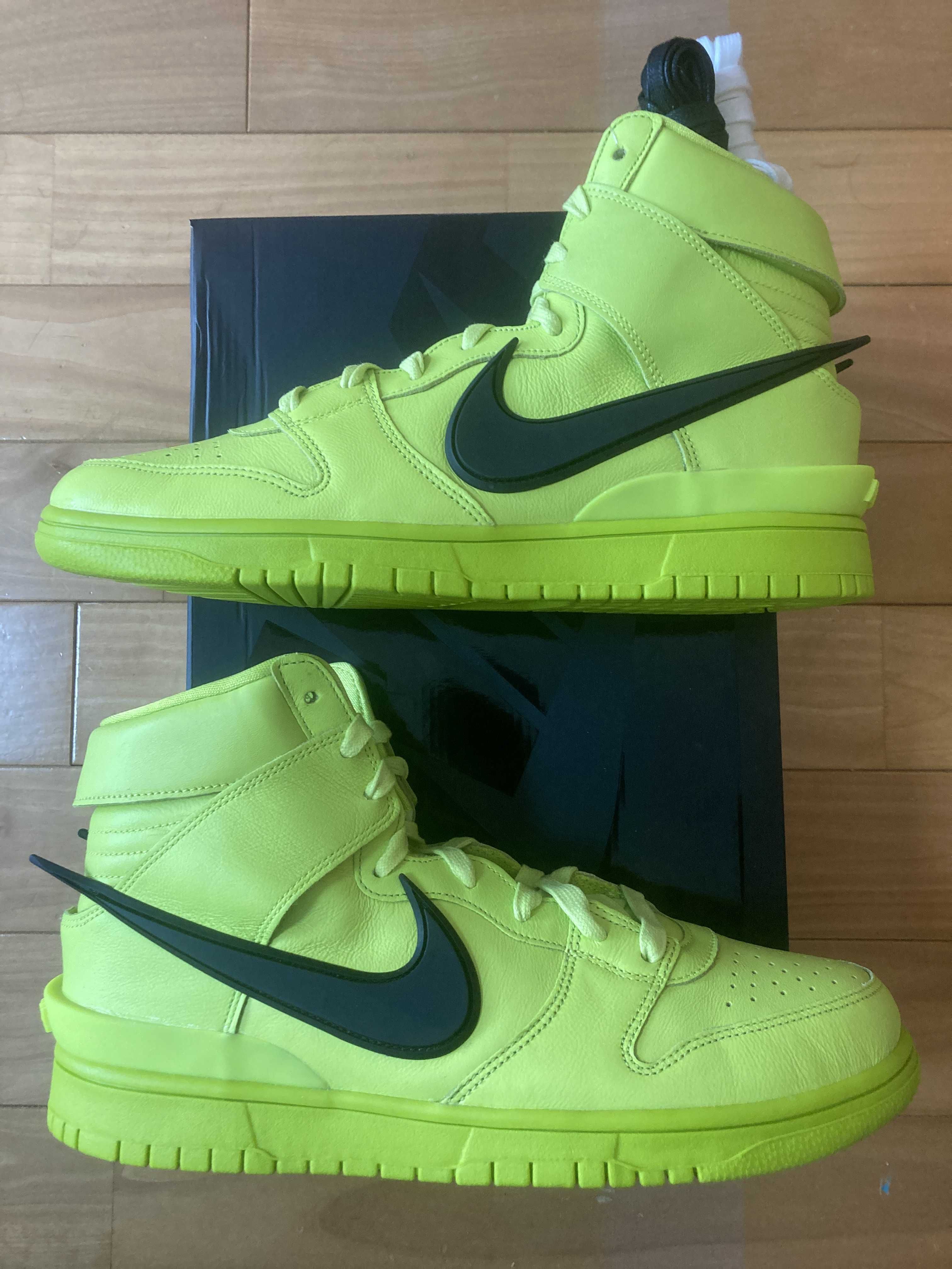 AMBUSH × NIKE DUNK HIGH "FLASH LIME"