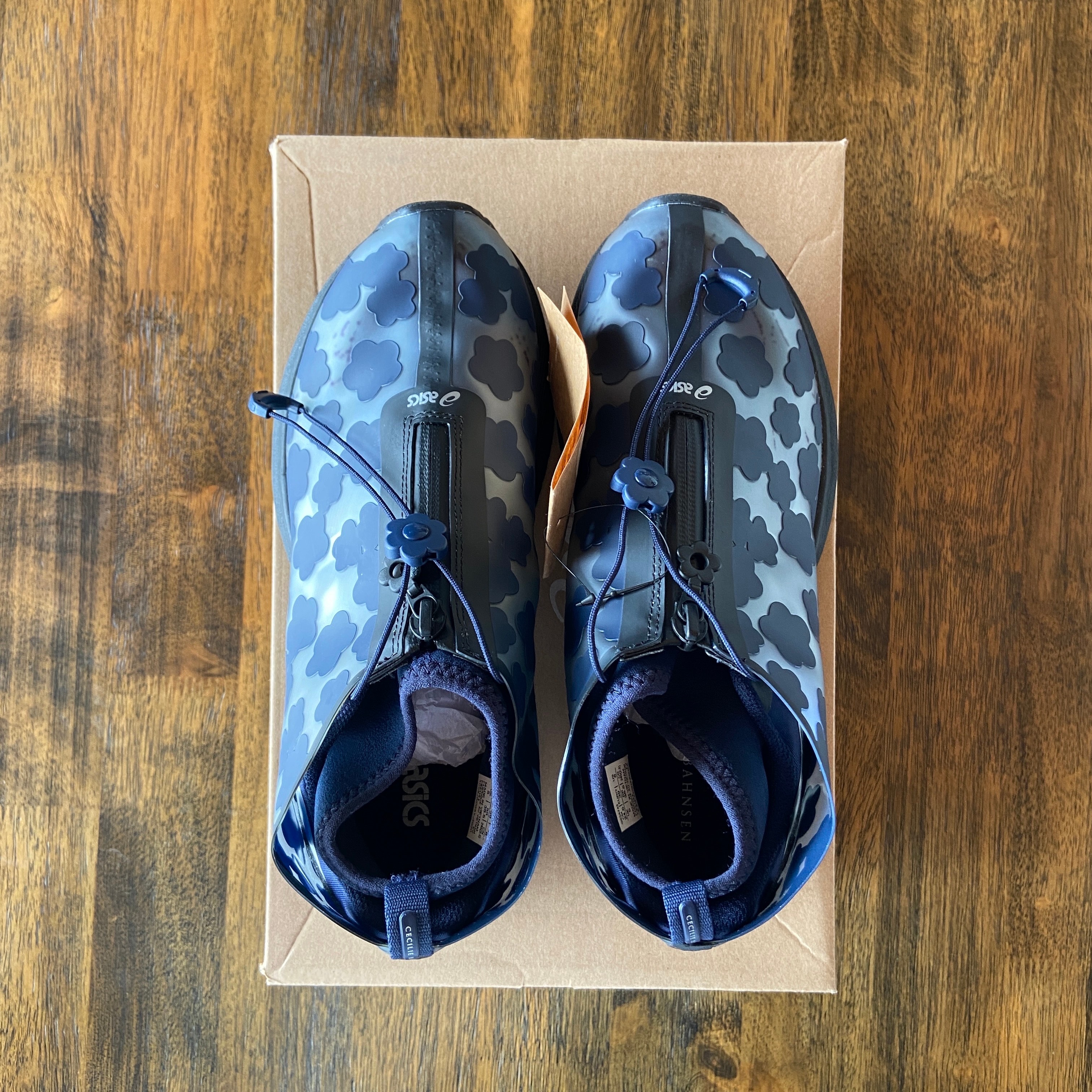 セシリーバンセン × アシックス ウィメンズ ゲルテレイン MT