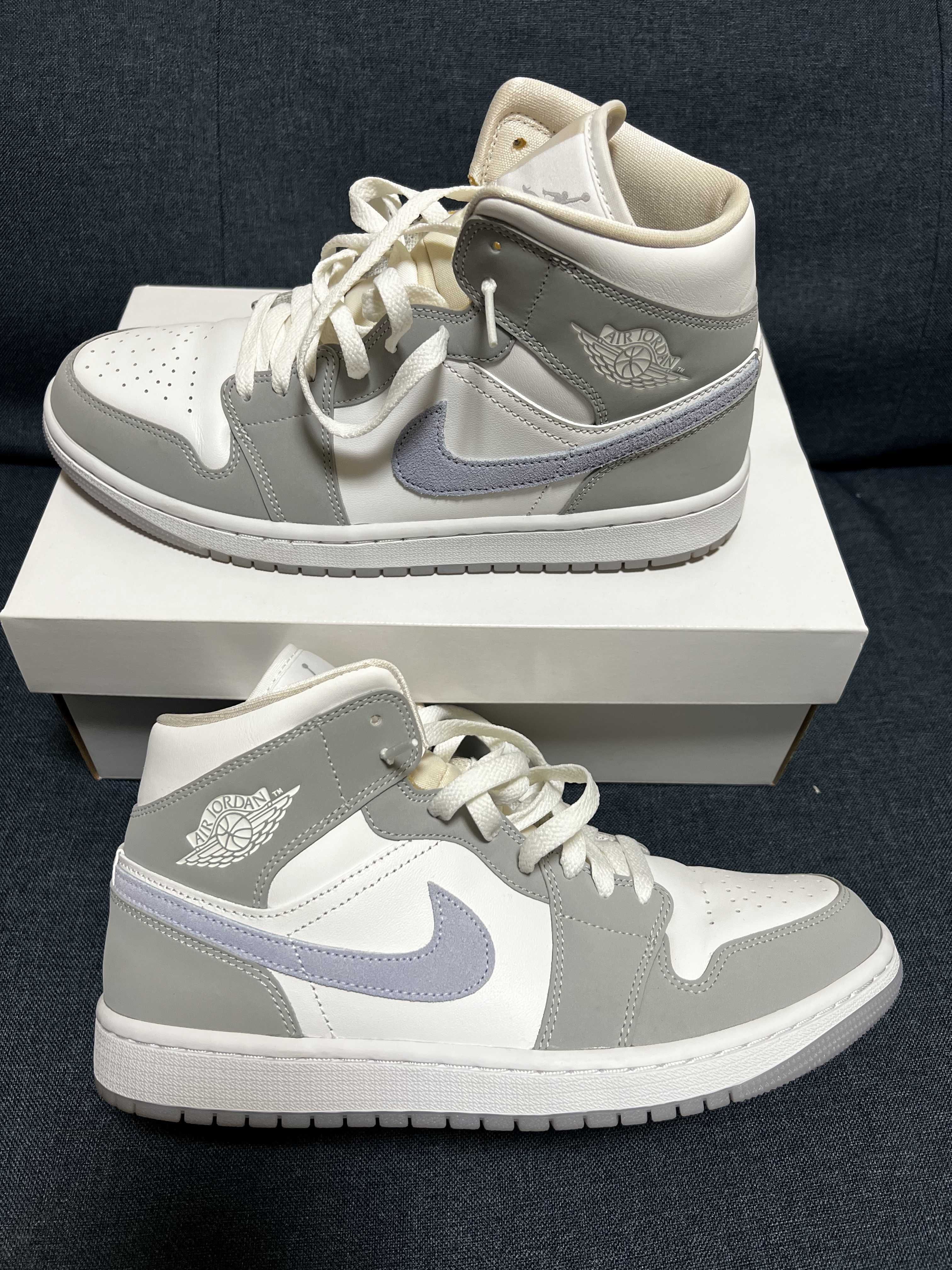 Nike Women's Air Jordan 1 Mid "Wolf Grey"