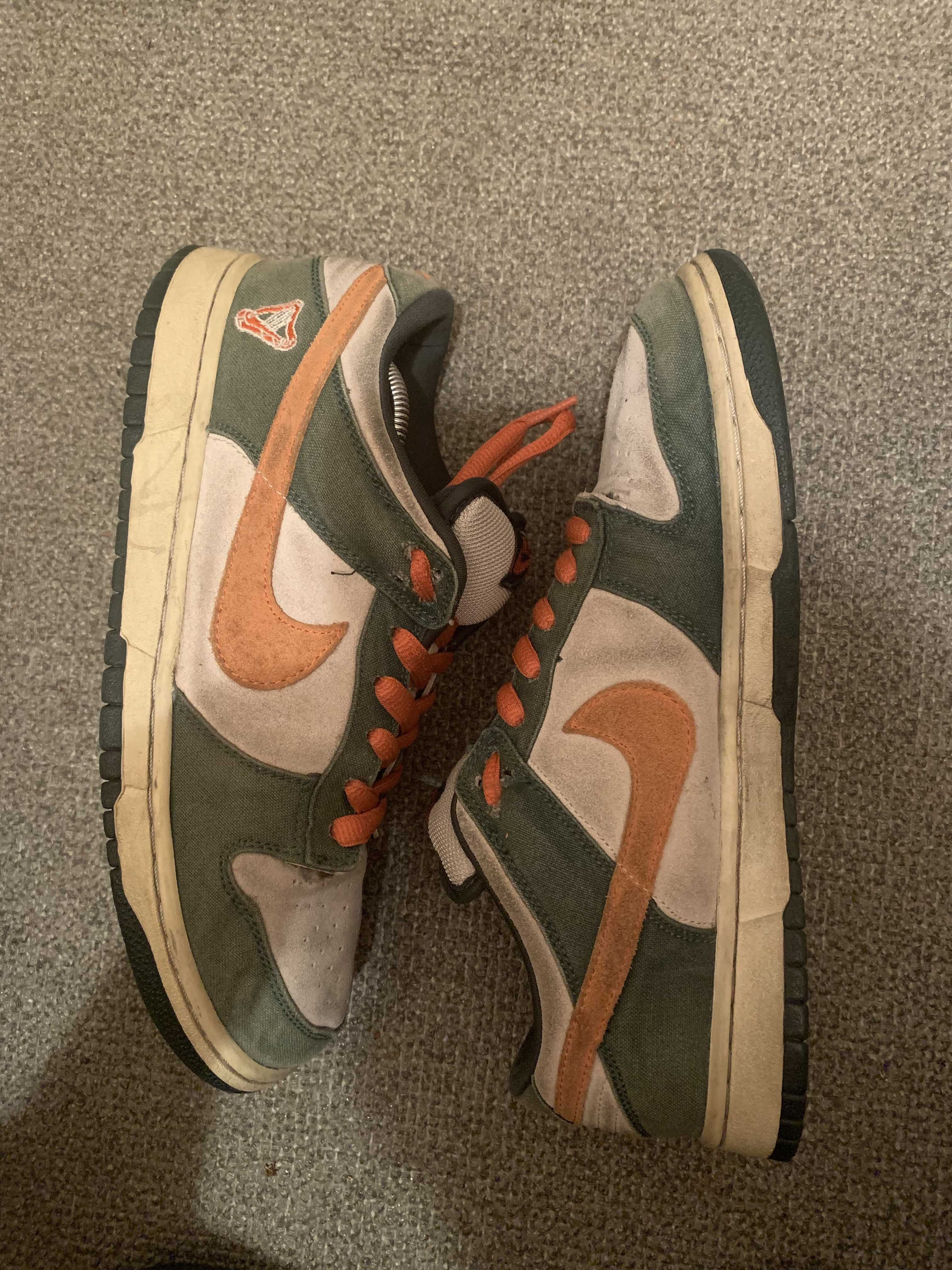 Nike SB Dunk Low "Shadow"