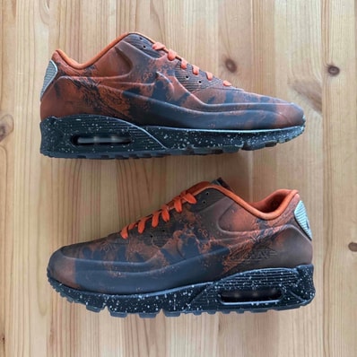 NIKE AIR MAX 90 QS "MARS LANDING"