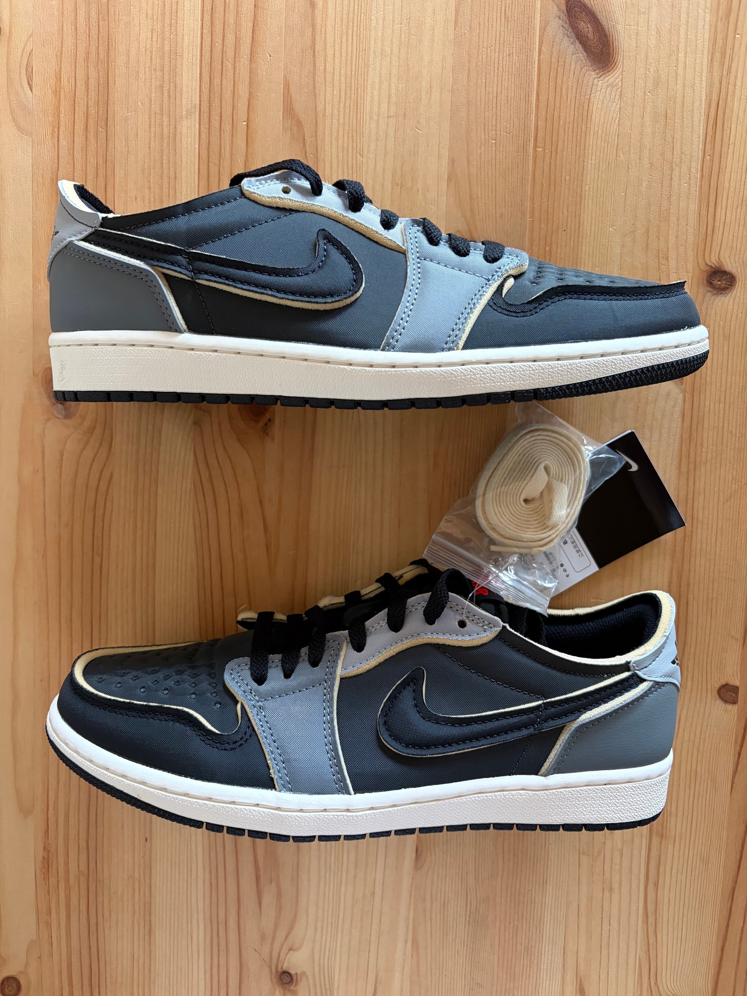 Nike Air Jordan 1 Low OG EX "Black and Smoke Grey"