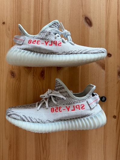 adidas YEEZY Boost 350 V2 "Blue Tint"