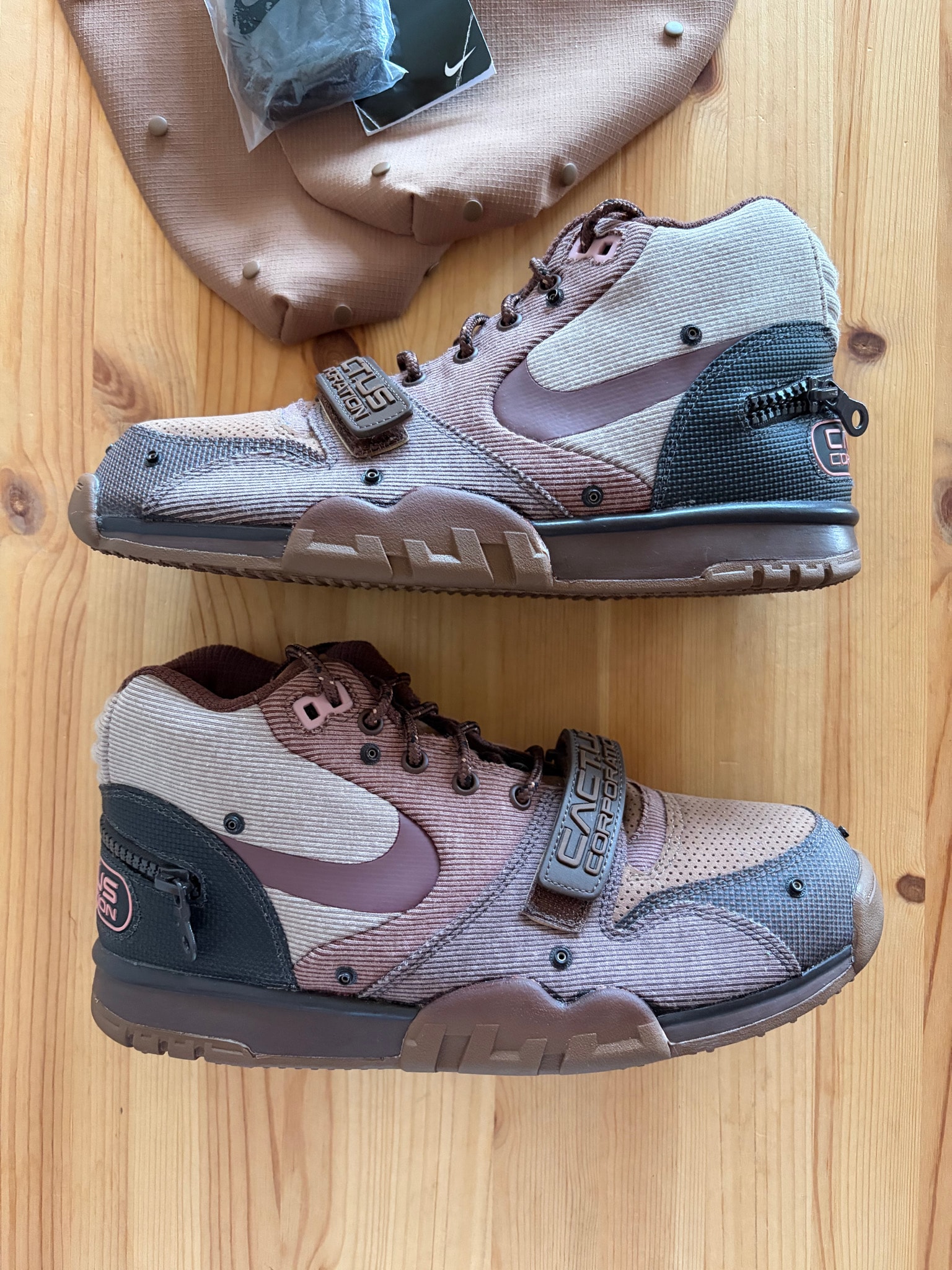 Travis Scott x Nike Air Trainer 1 SP "Archaeo Brown and Rust Pink"