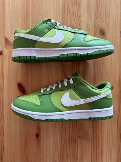 Nike Dunk Low "Chlorophyll/White/Vivid Green"