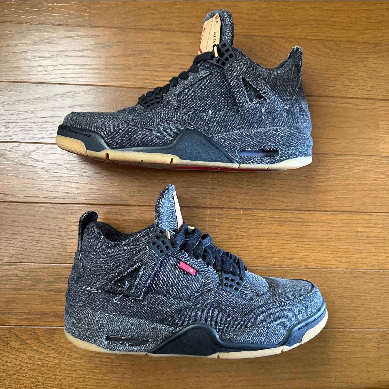 Nike × Levi's Air Jordan 4 "Black Denim" (Tag: ®)