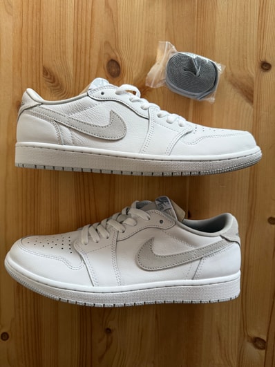 Nike Air Jordan 1 Low OG "Neutral Grey"