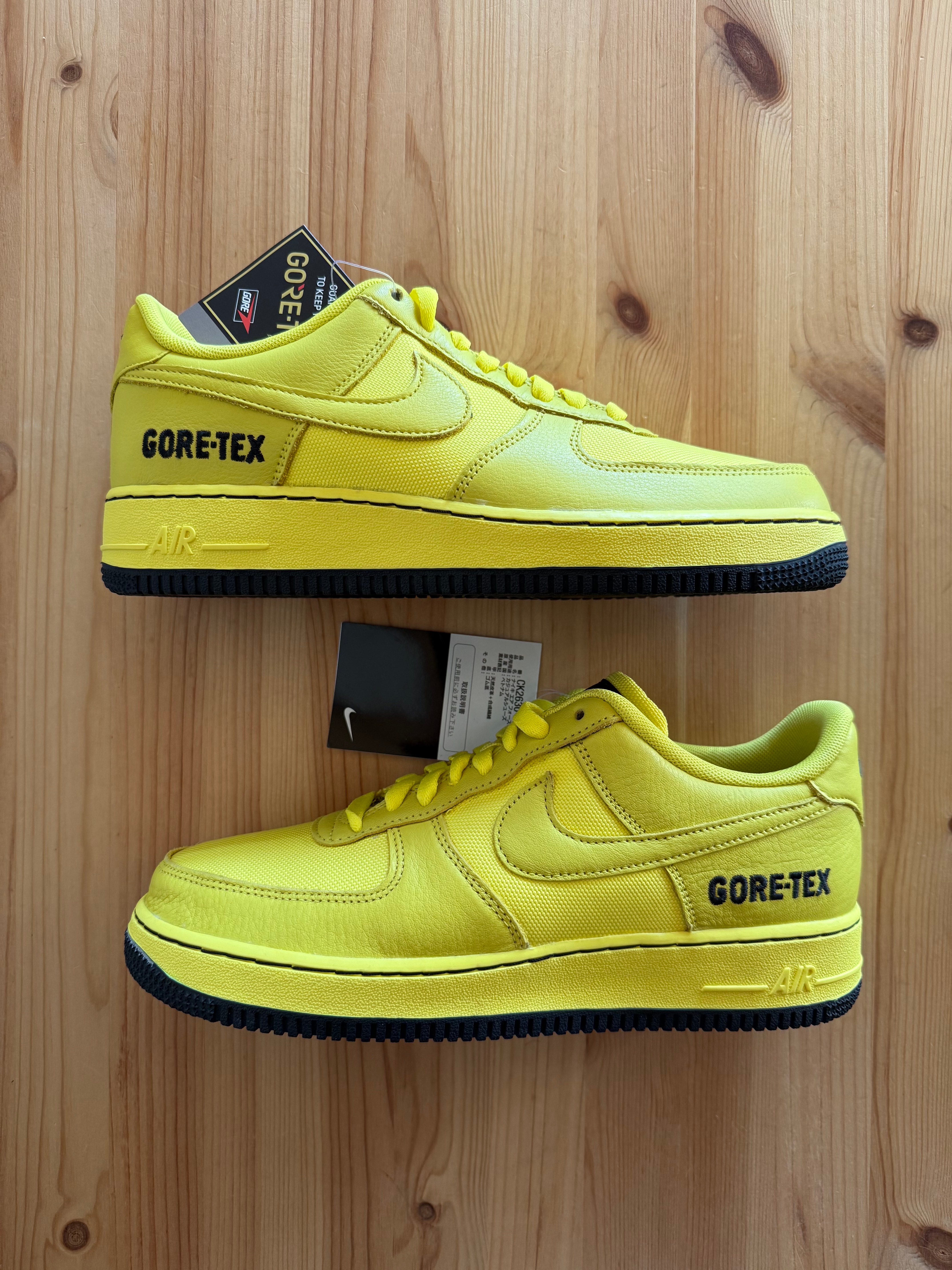 ナイキ エアフォース1 ロー ゴアテックス "ダイナミックイエロー"