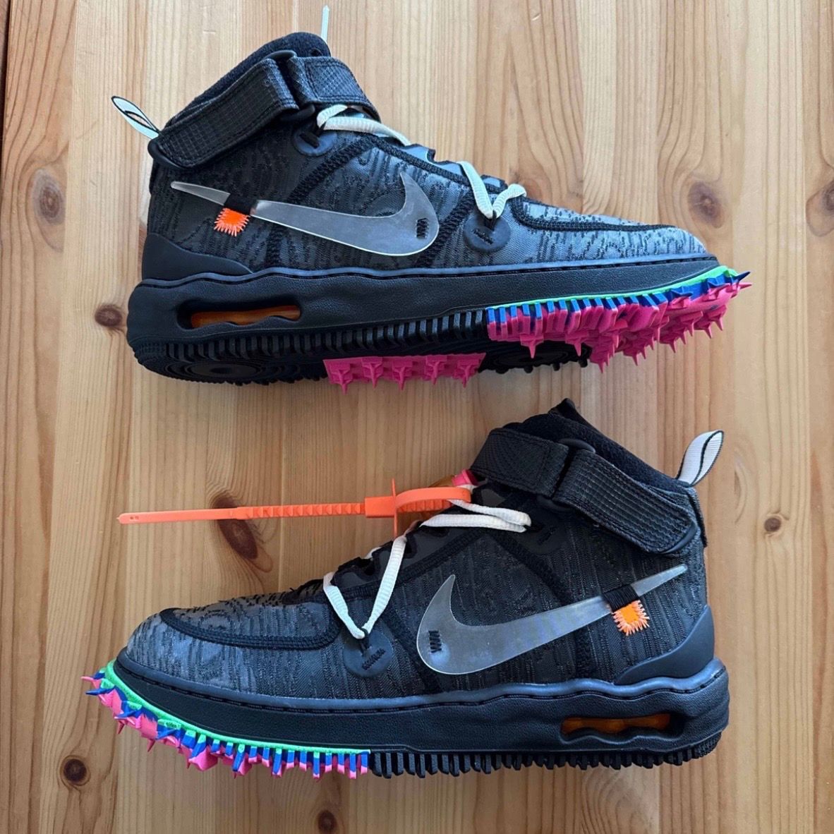 Off-White × Nike Air Force 1 Mid "Black"